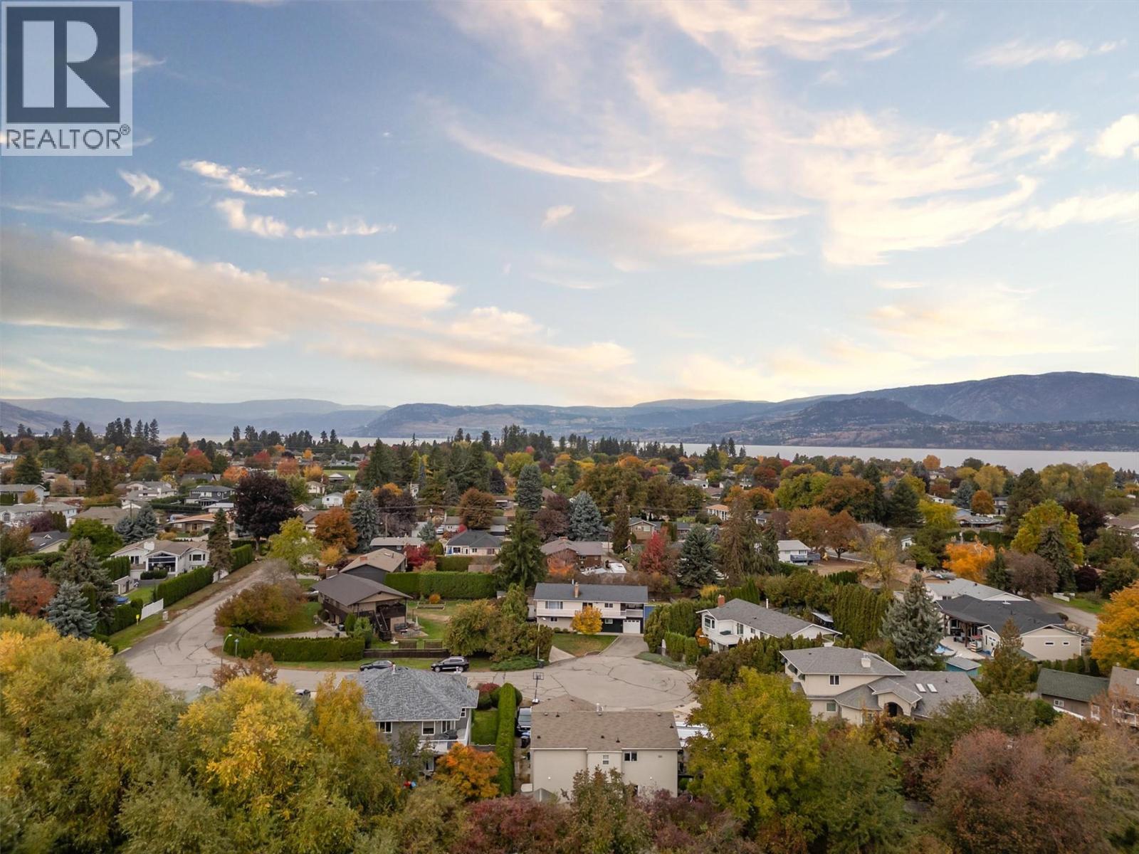 790 Torrs Court, Kelowna, British Columbia  V1W 1B5 - Photo 49 - 10398365
