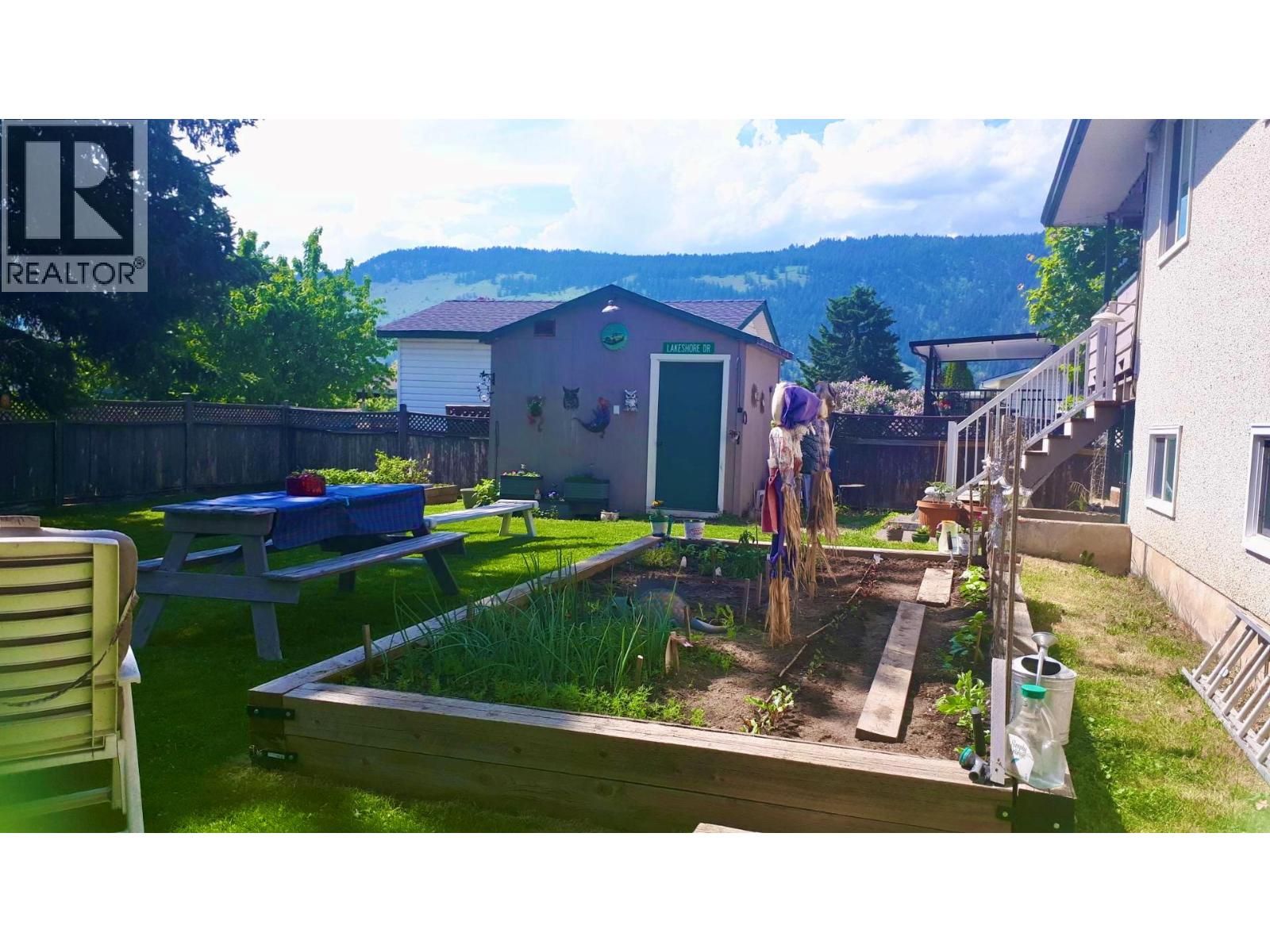 340 Lakeshore Drive, Chase, British Columbia  V0E 1M0 - Photo 17 - 10398327