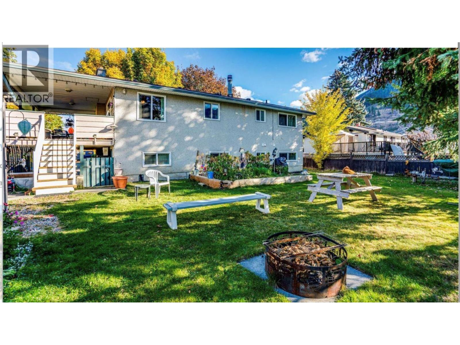 340 Lakeshore Drive, Chase, British Columbia  V0E 1M0 - Photo 18 - 10398327