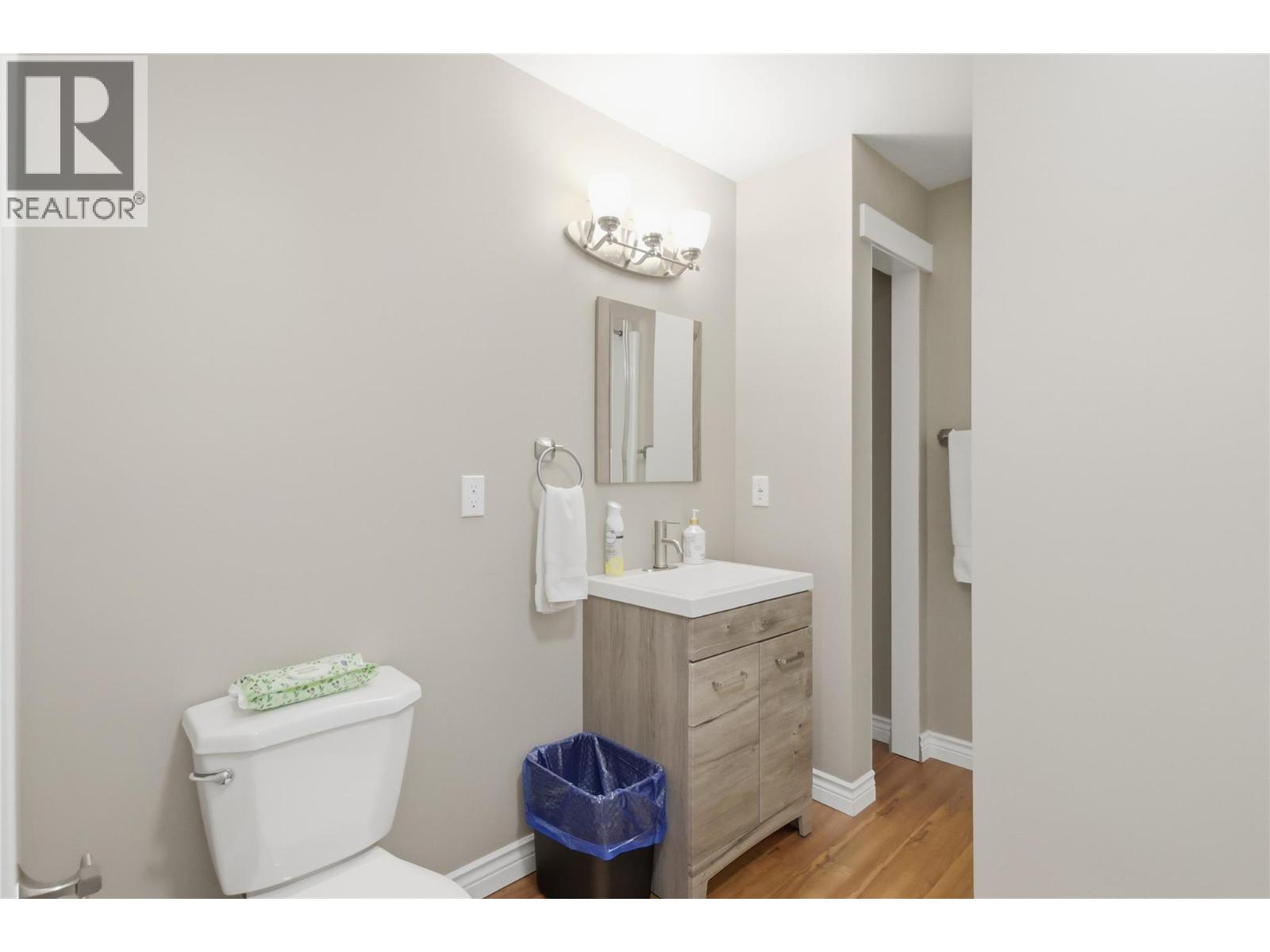 614 Sagebrush Court, Kamloops, British Columbia  V2B 8M8 - Photo 26 - 10397957