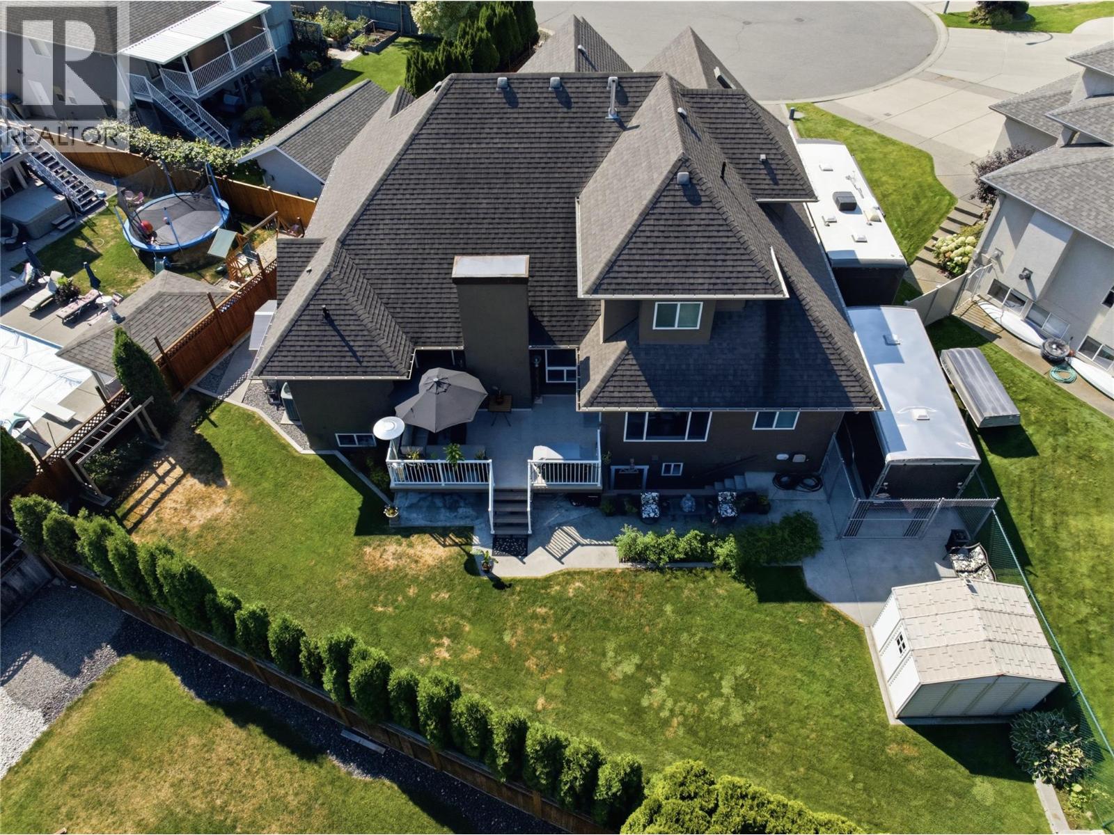 614 Sagebrush Court, Kamloops, British Columbia  V2B 8M8 - Photo 4 - 10397957