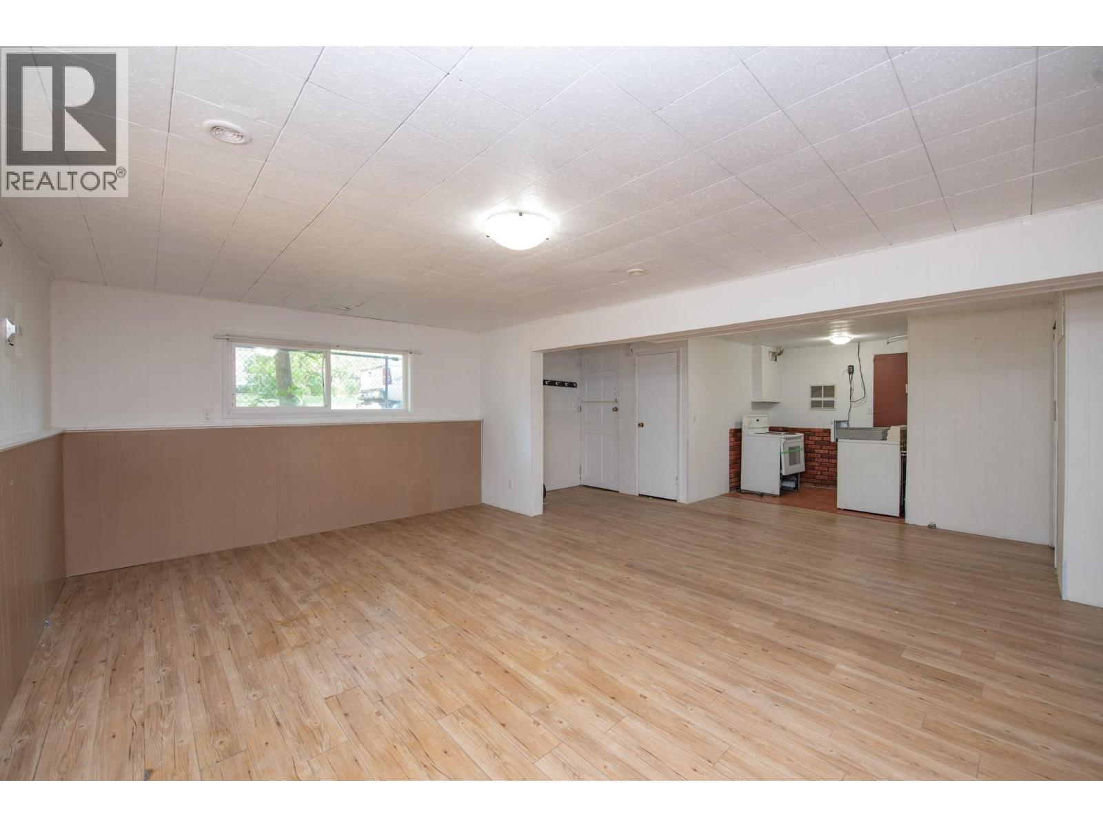 718 Russell Avenue, Enderby, British Columbia  V0E 1V0 - Photo 42 - 10398405