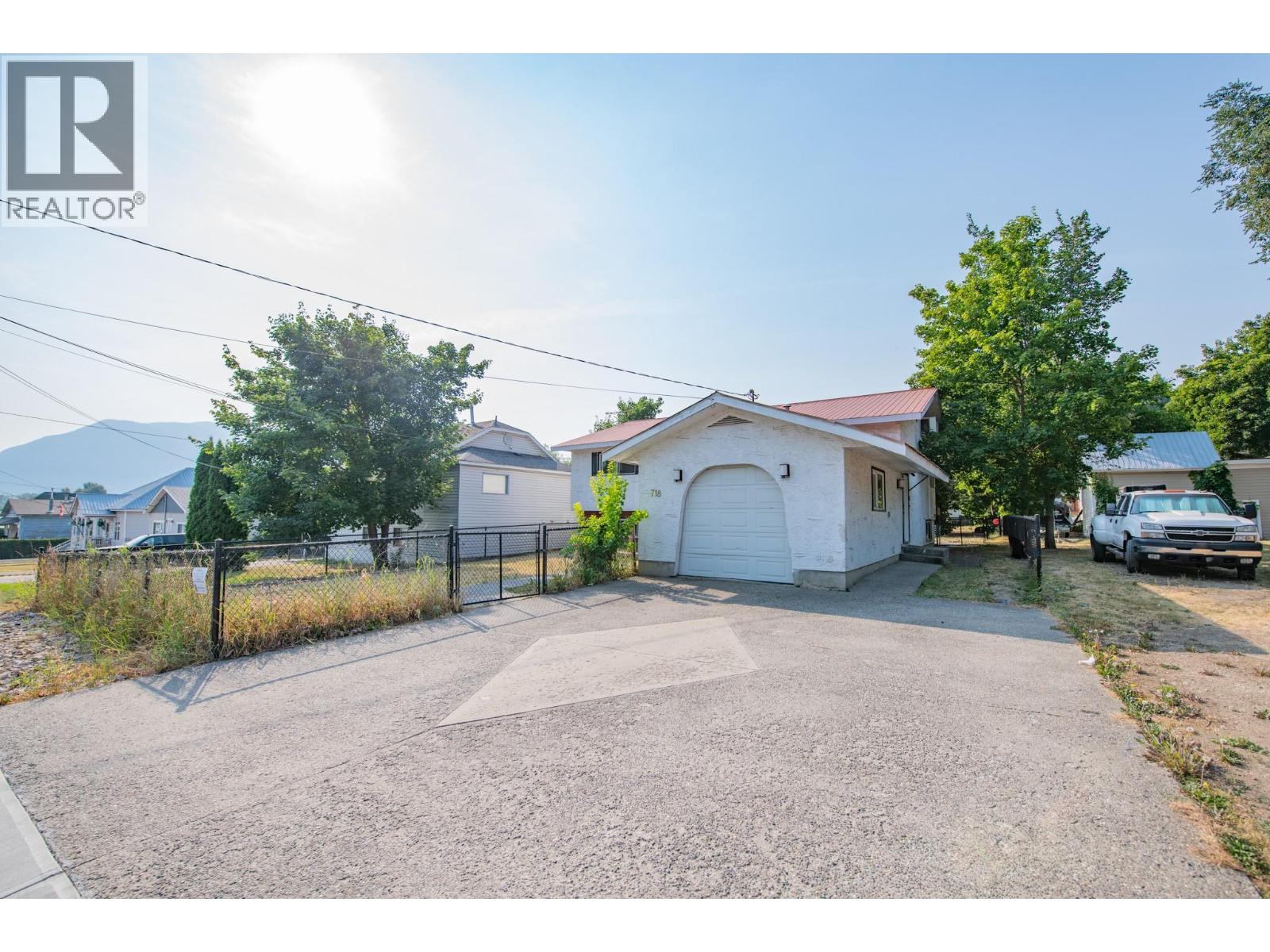 718 Russell Avenue, Enderby, British Columbia  V0E 1V0 - Photo 61 - 10398405