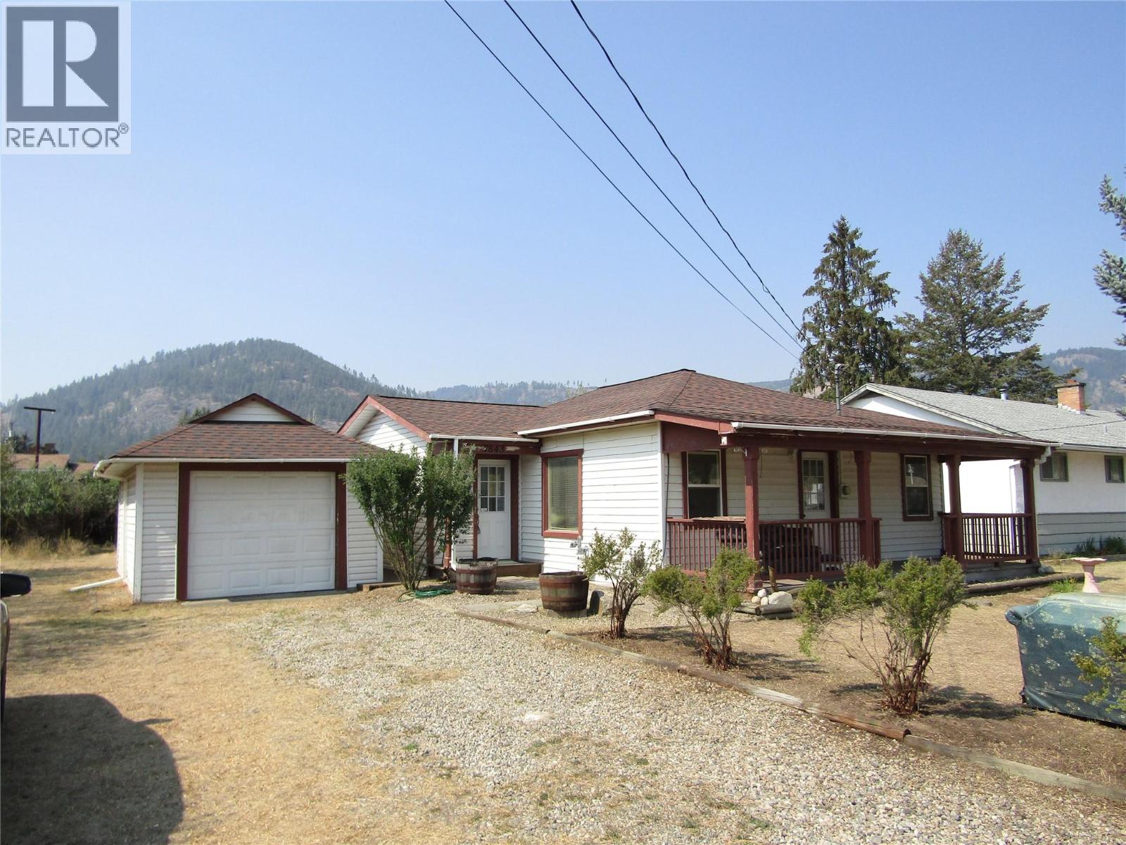7843 21st Street, Grand Forks, British Columbia  V0H 1H2 - Photo 1 - 10398398