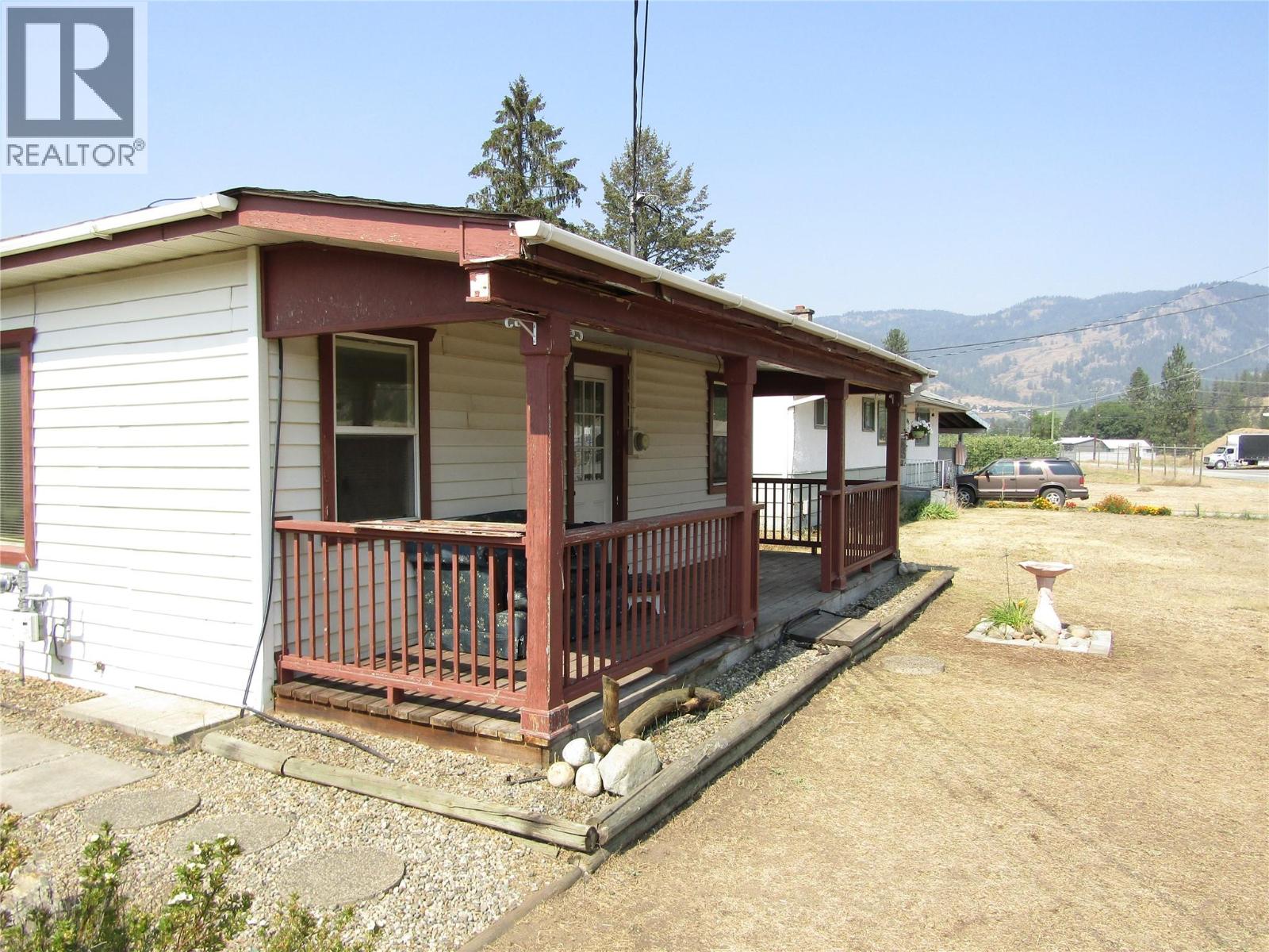 7843 21st Street, Grand Forks, British Columbia  V0H 1H2 - Photo 3 - 10398398