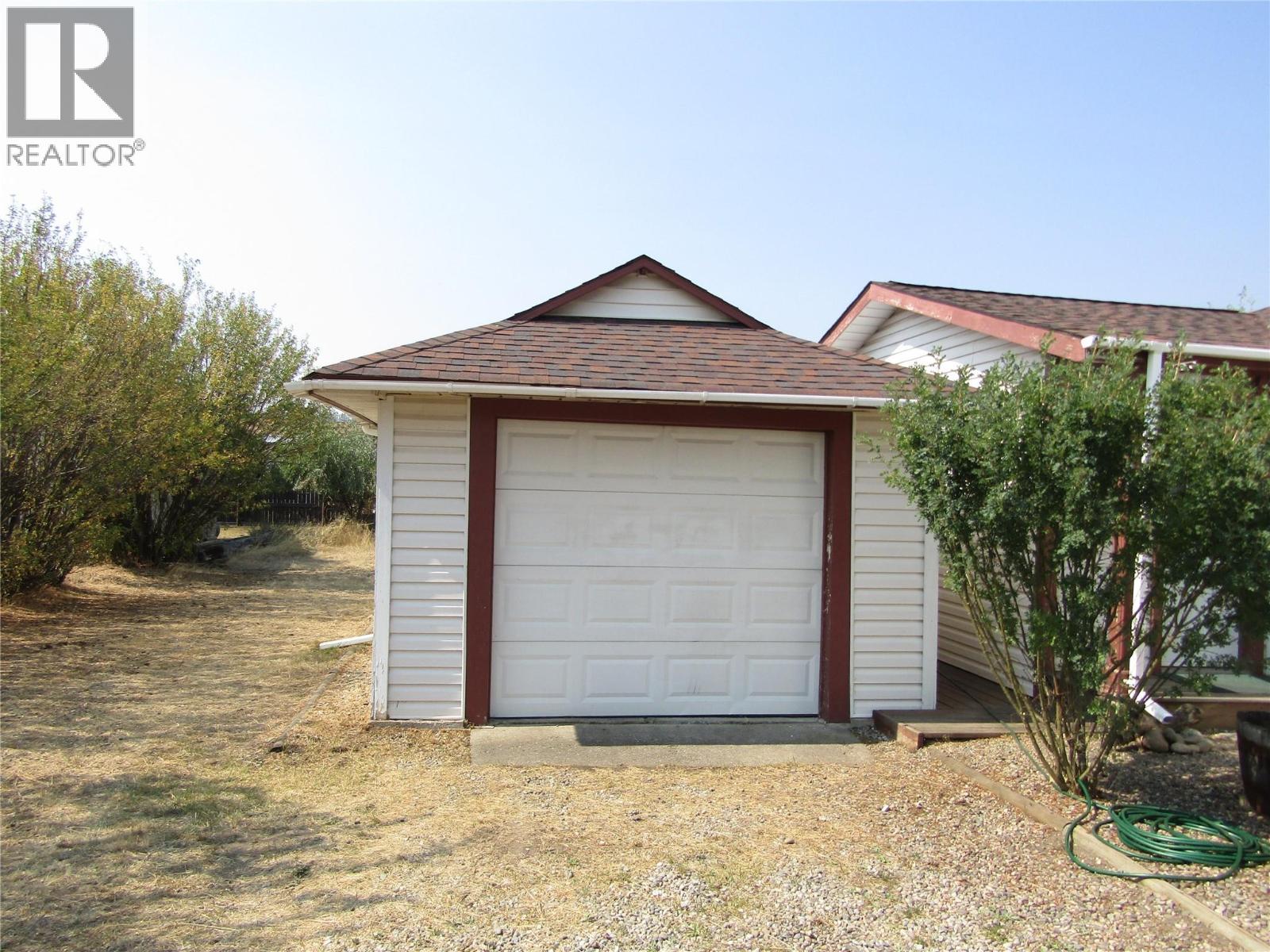 7843 21st Street, Grand Forks, British Columbia  V0H 1H2 - Photo 4 - 10398398