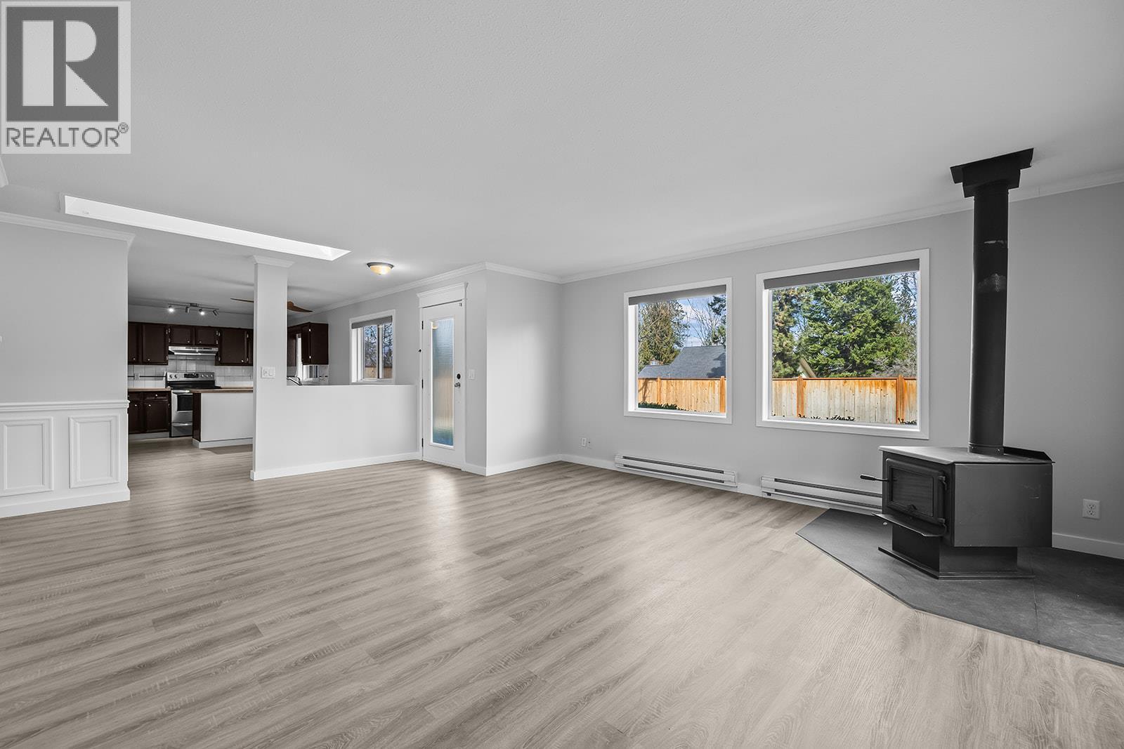 4700 Gordon Drive, Kelowna, British Columbia  V1W 4P4 - Photo 14 - 10398181