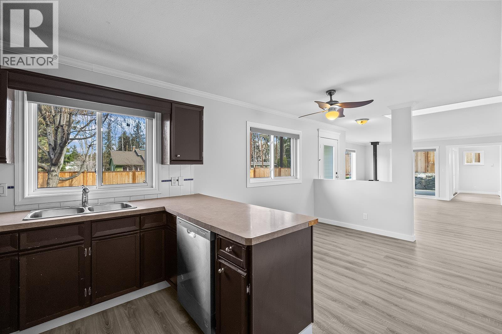 4700 Gordon Drive, Kelowna, British Columbia  V1W 4P4 - Photo 21 - 10398181