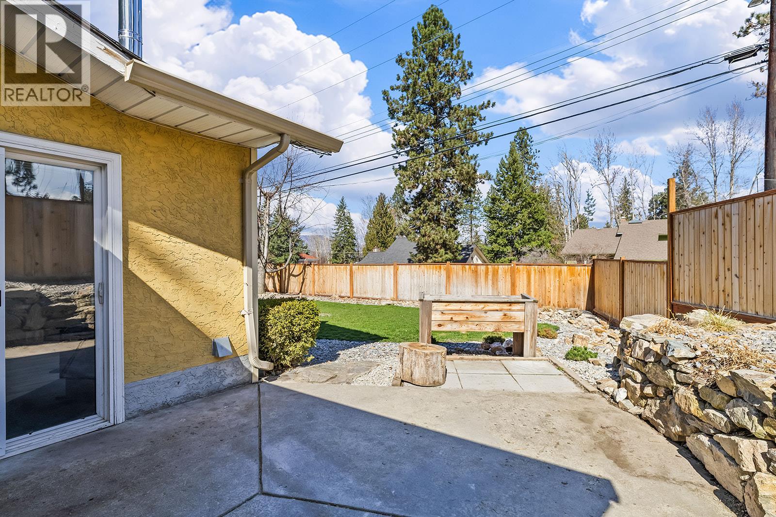4700 Gordon Drive, Kelowna, British Columbia  V1W 4P4 - Photo 39 - 10398181