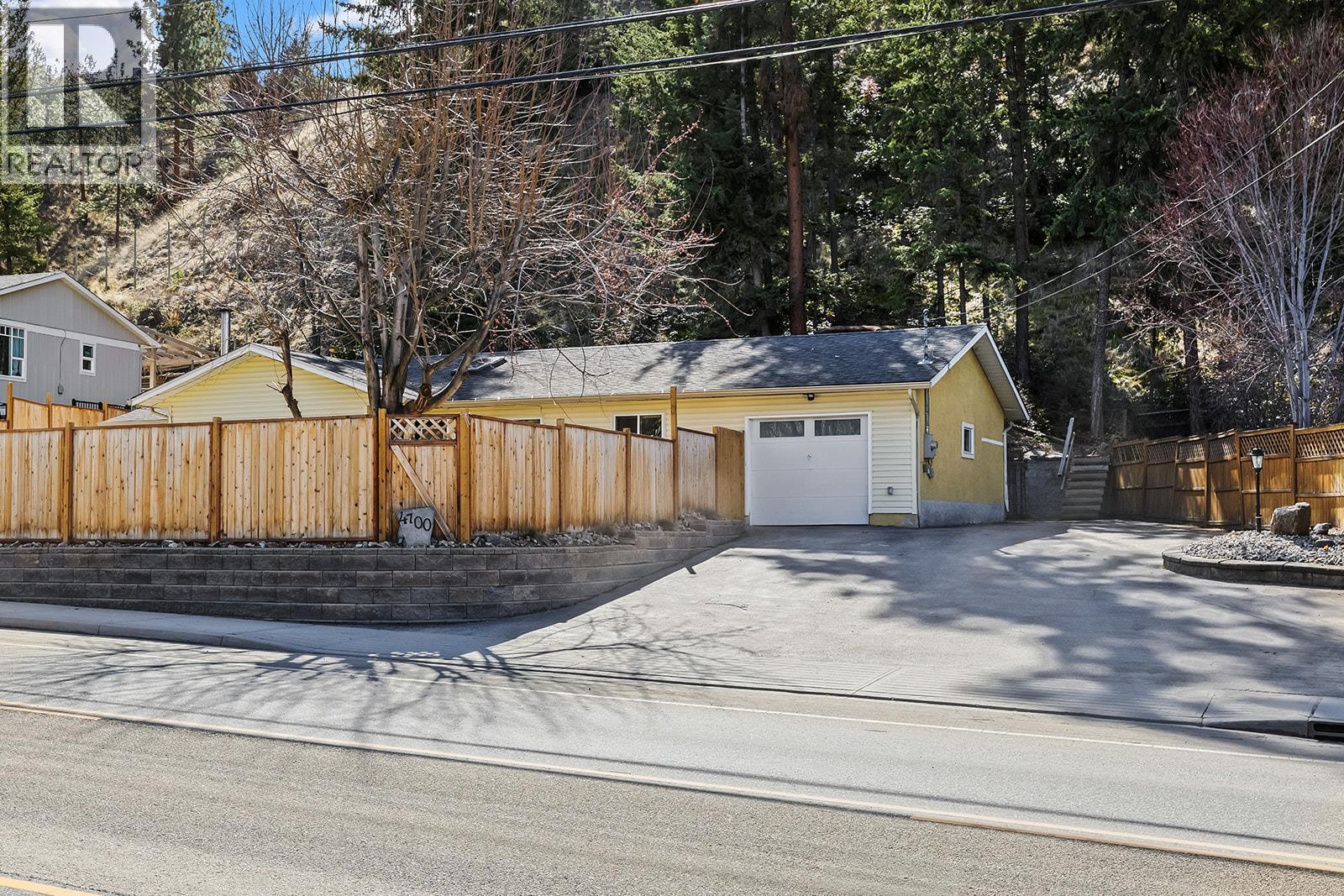 4700 Gordon Drive, Kelowna, British Columbia  V1W 4P4 - Photo 42 - 10398181