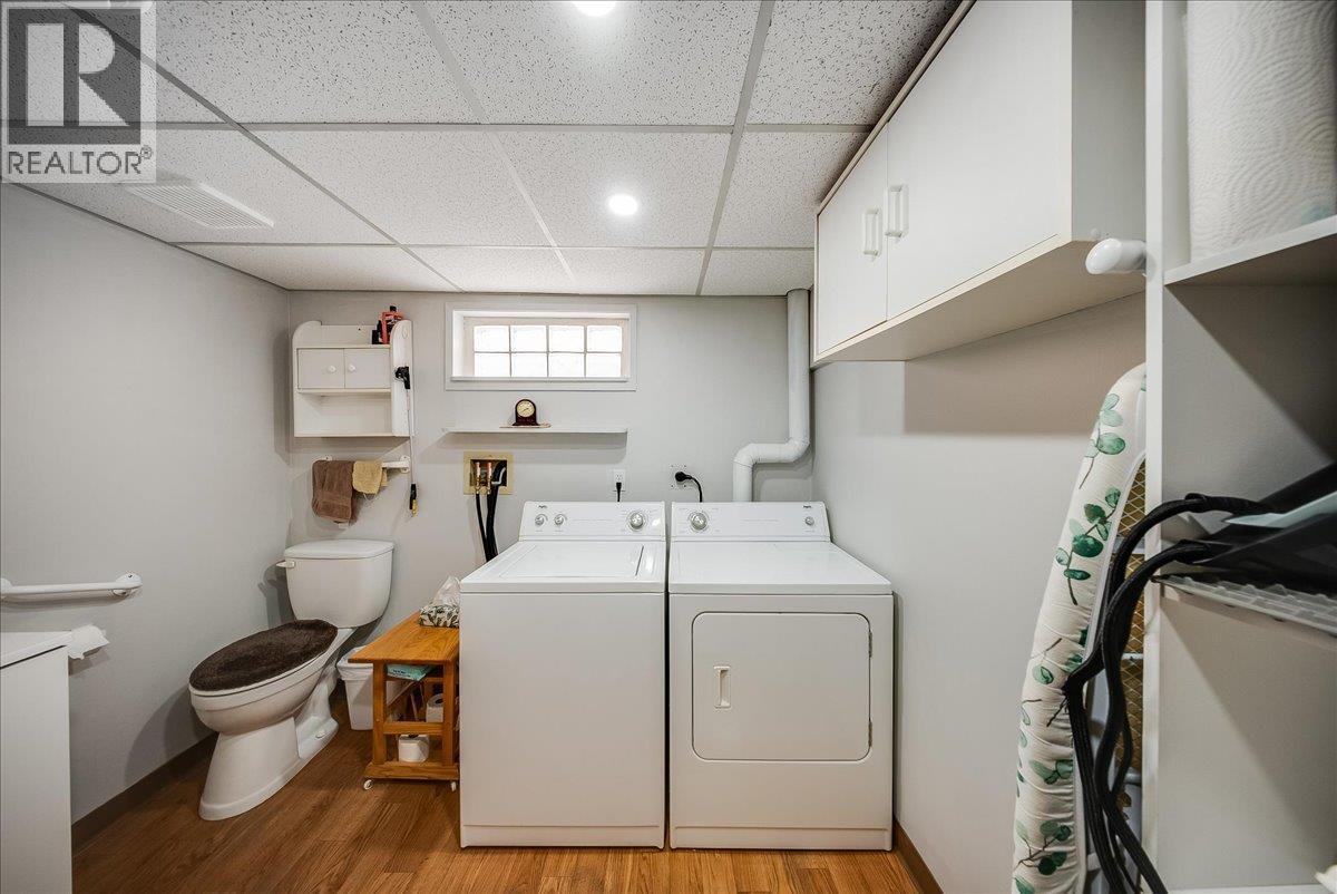 141 Colley Street, Warfield, British Columbia  V1R 2M3 - Photo 20 - 10398380