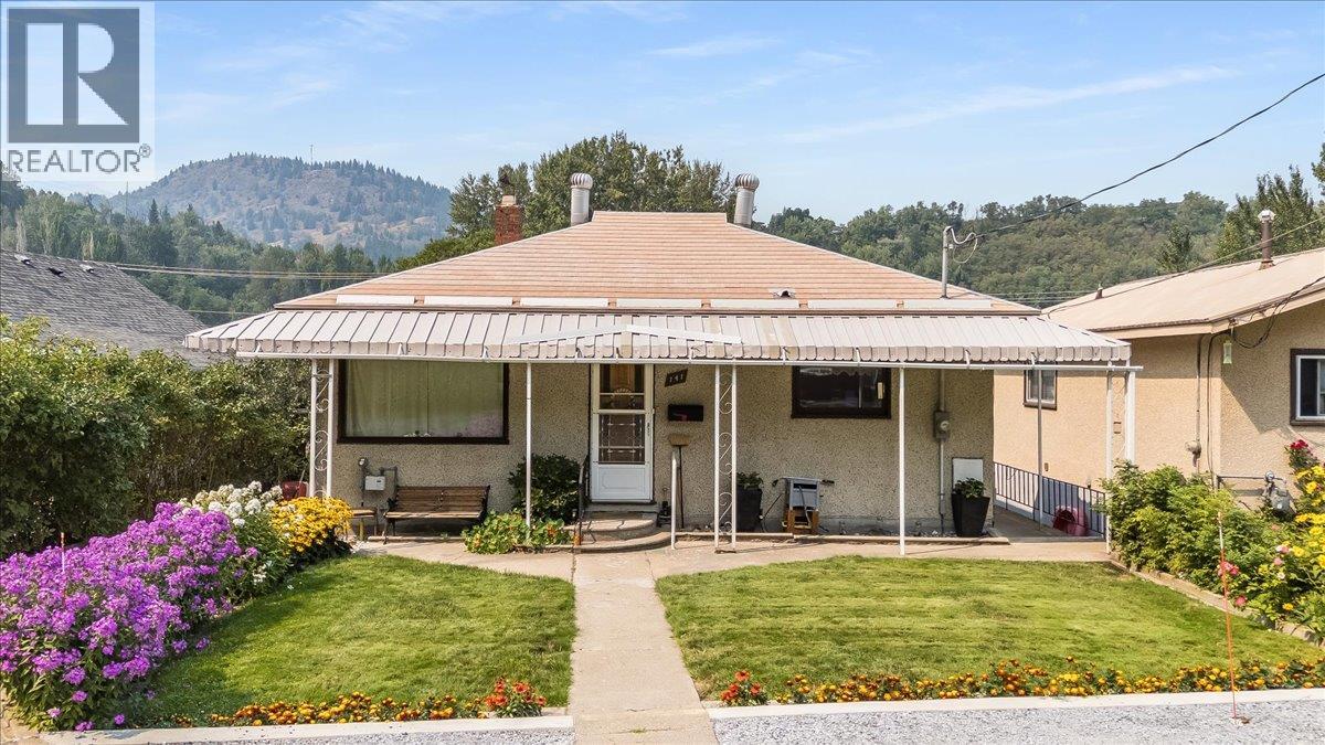 141 Colley Street, Warfield, British Columbia  V1R 2M3 - Photo 40 - 10398380