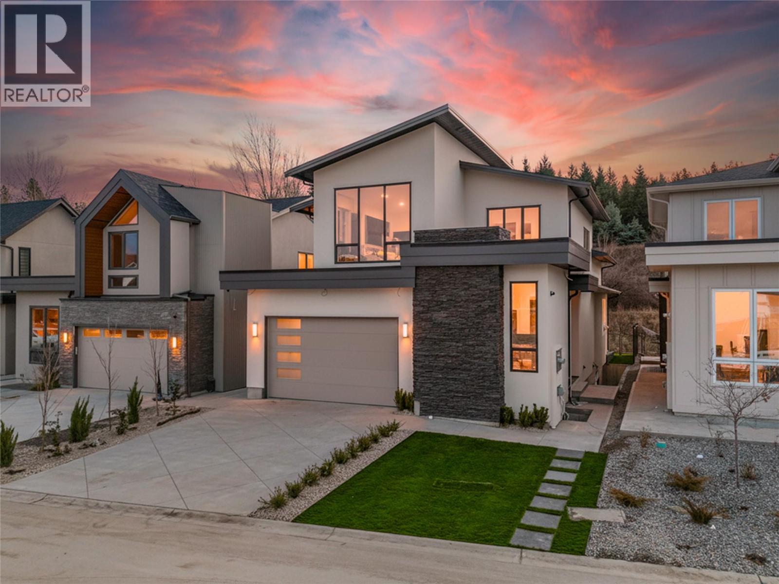 1008 Bull Crescent, Kelowna, British Columbia  V1W 0E6 - Photo 1 - 10397221