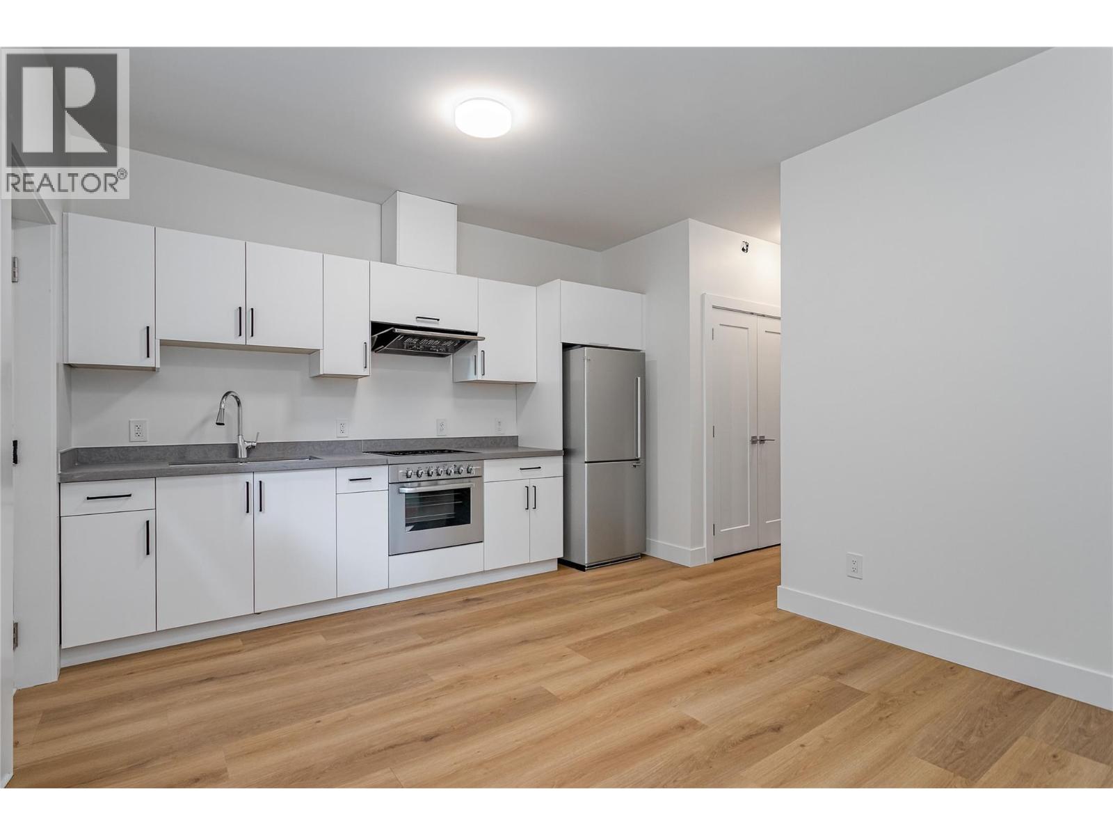 1008 Bull Crescent, Kelowna, British Columbia  V1W 0E6 - Photo 38 - 10397221