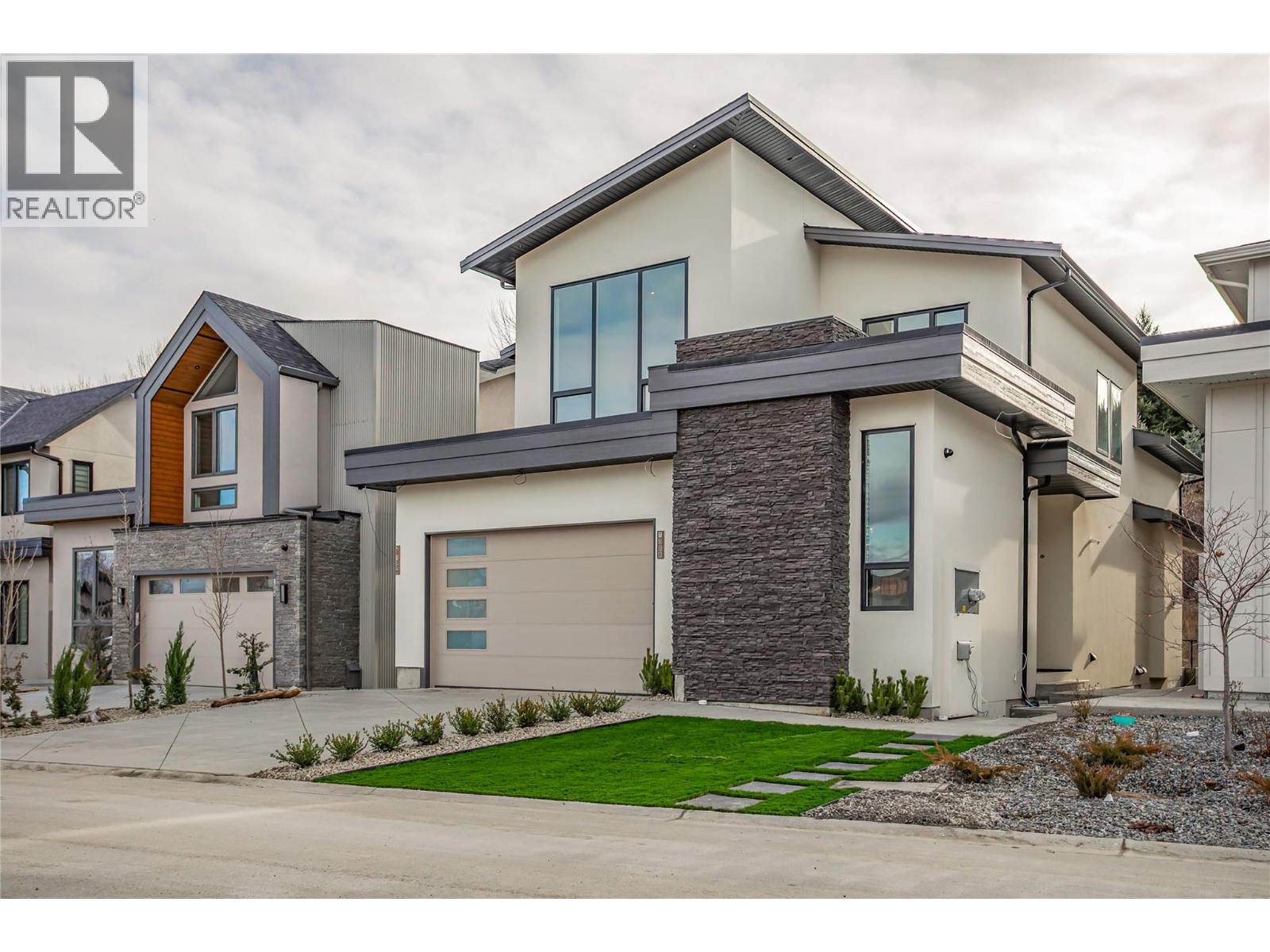 1008 Bull Crescent, Kelowna, British Columbia  V1W 0E6 - Photo 4 - 10397221
