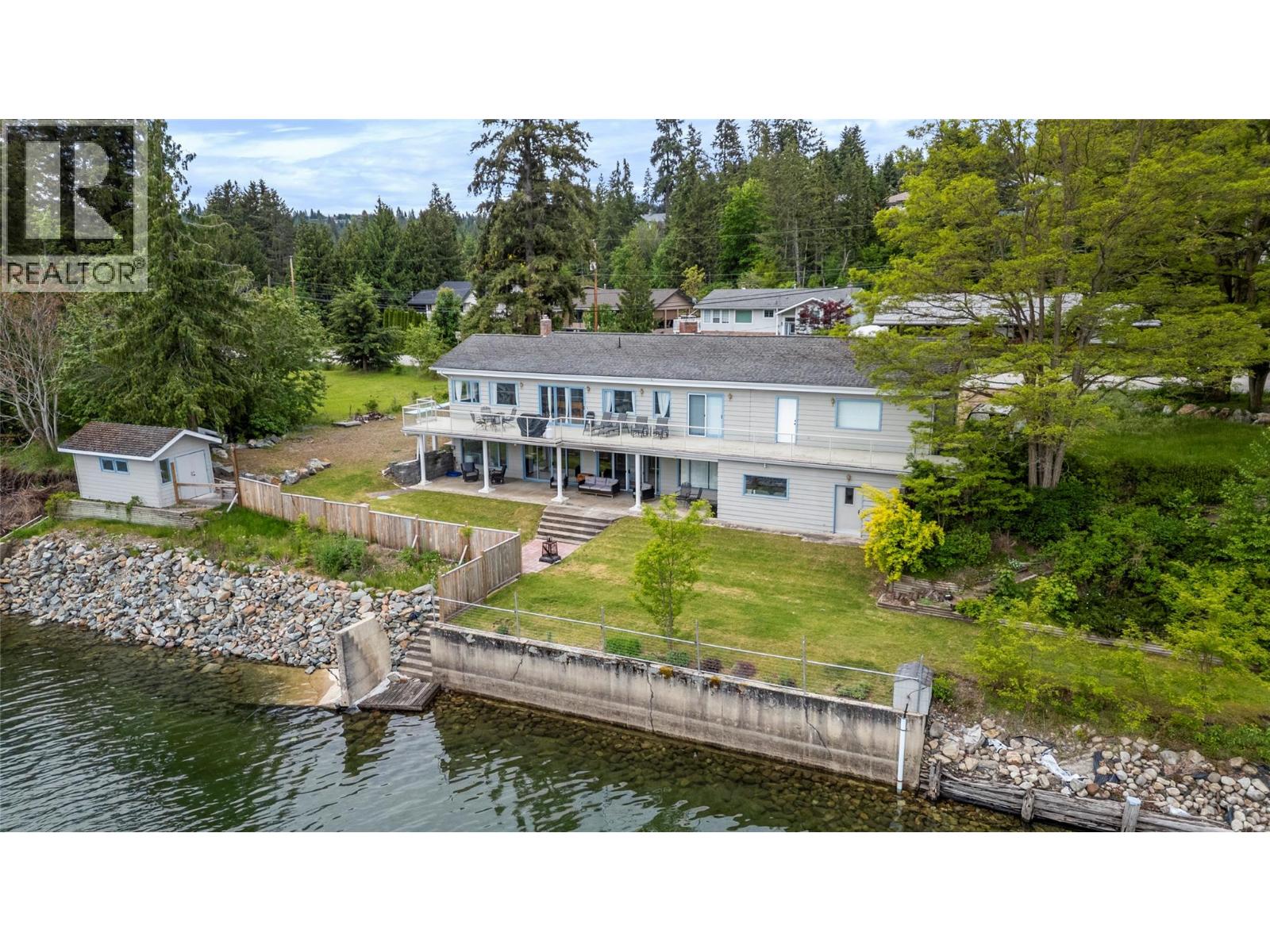 2437 Blind Bay Road, Blind Bay, British Columbia  V0E 1H1 - Photo 1 - 10398342
