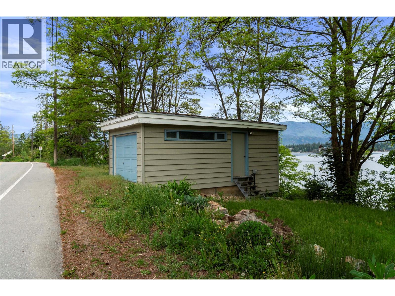 2437 Blind Bay Road, Blind Bay, British Columbia  V0E 1H1 - Photo 58 - 10398342