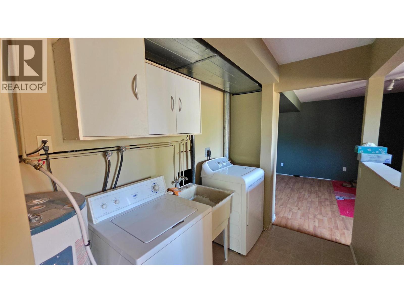 8544 Westsyde Road, Kamloops, British Columbia  V2B 8S3 - Photo 30 - 10398449