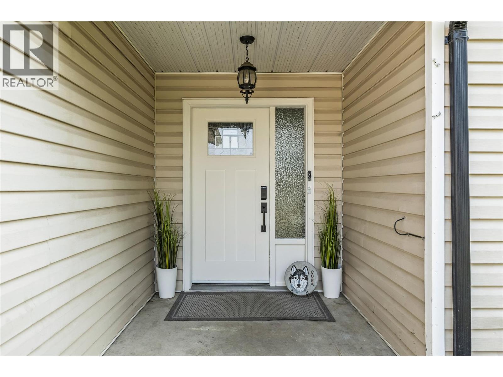 263 Dalgleish Court, Kelowna, British Columbia  V1X 7A4 - Photo 3 - 10398277