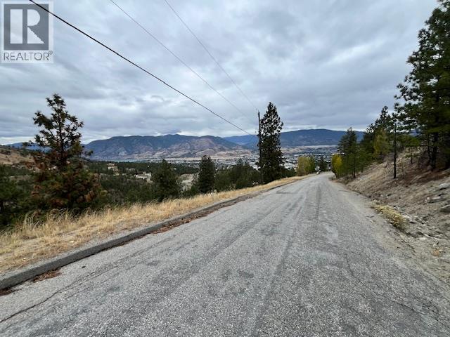 149 Saliken Drive, Penticton, British Columbia  V2A 8V6 - Photo 21 - 10398478