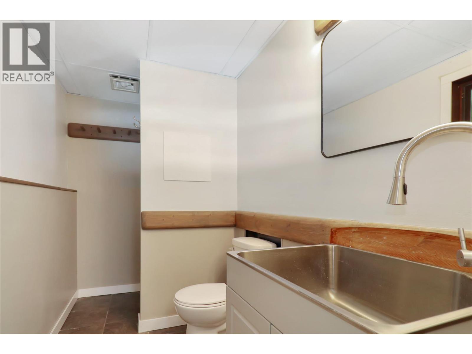 208 Schmidt Road, Clearwater, British Columbia  V0E 1N2 - Photo 31 - 10398462