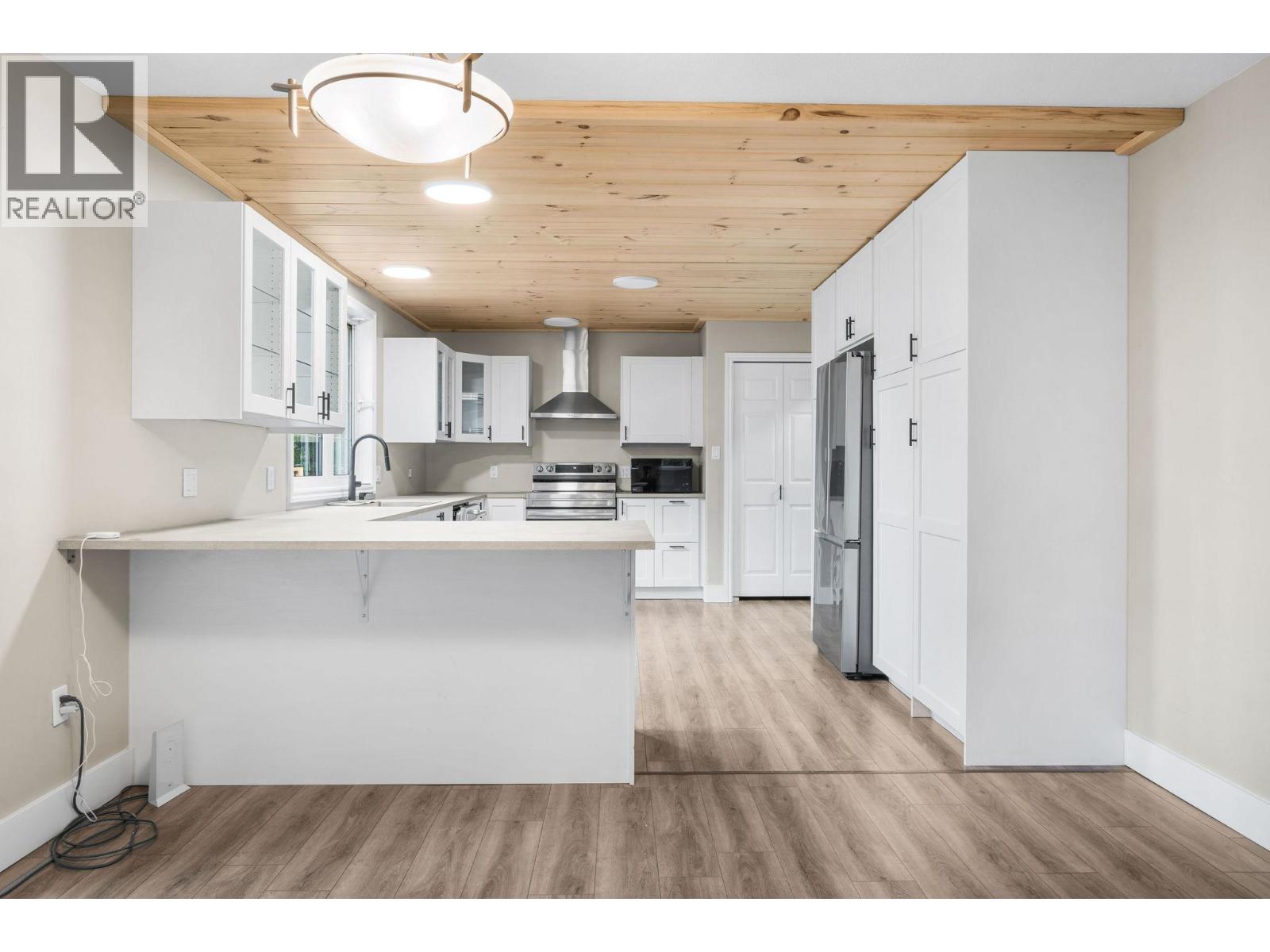 2227 Allshouse Road, Summit Lake, British Columbia  V0G 1R1 - Photo 16 - 10398454