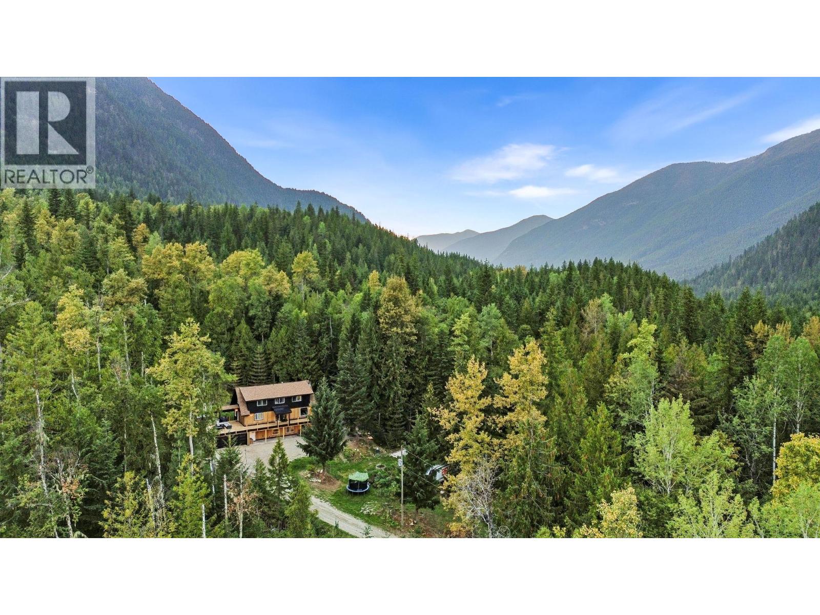 2227 Allshouse Road, Summit Lake, British Columbia  V0G 1R1 - Photo 5 - 10398454