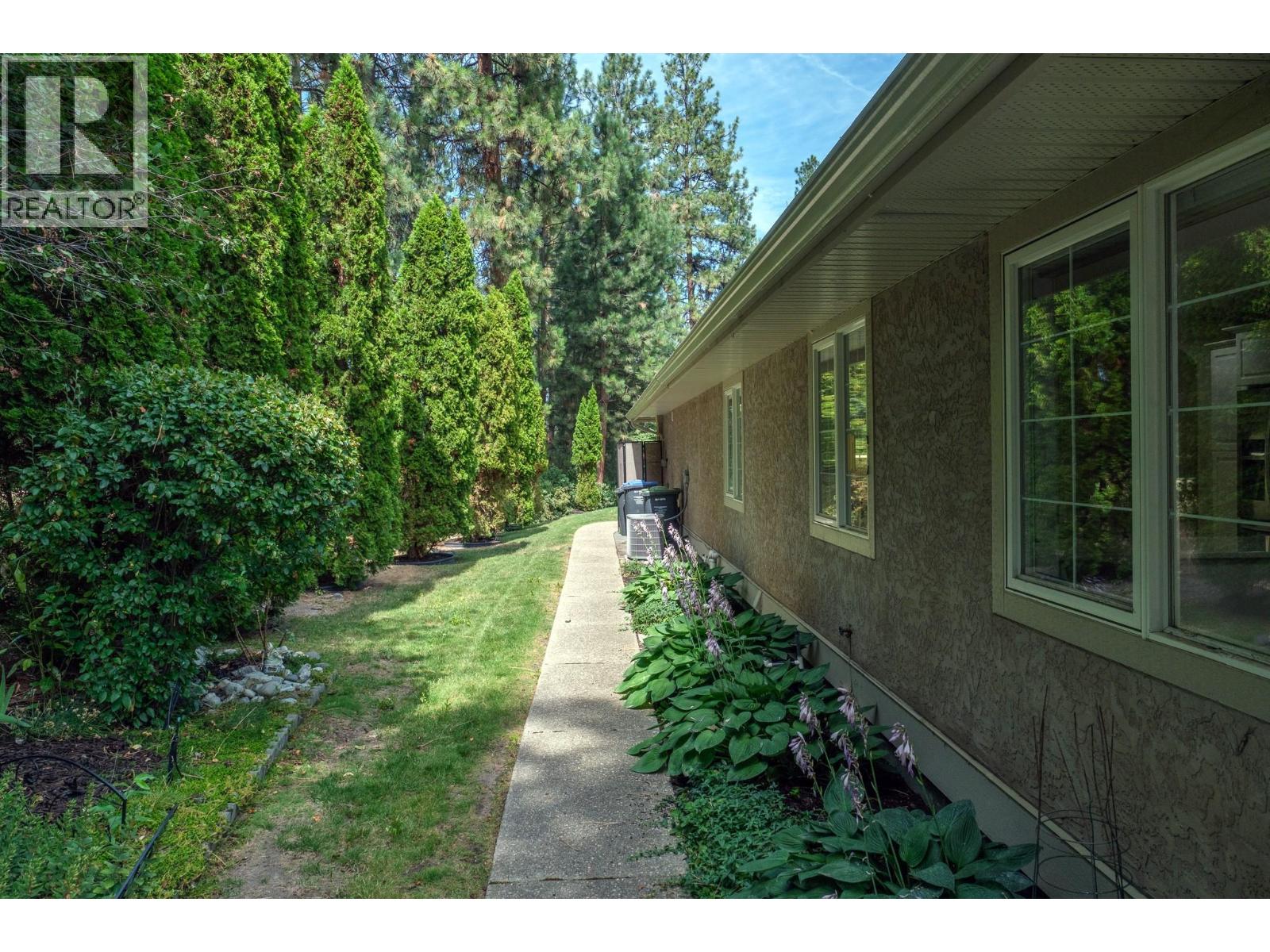4170 Gallaghers Grove, Kelowna, British Columbia  V1W 3Z9 - Photo 37 - 10398268