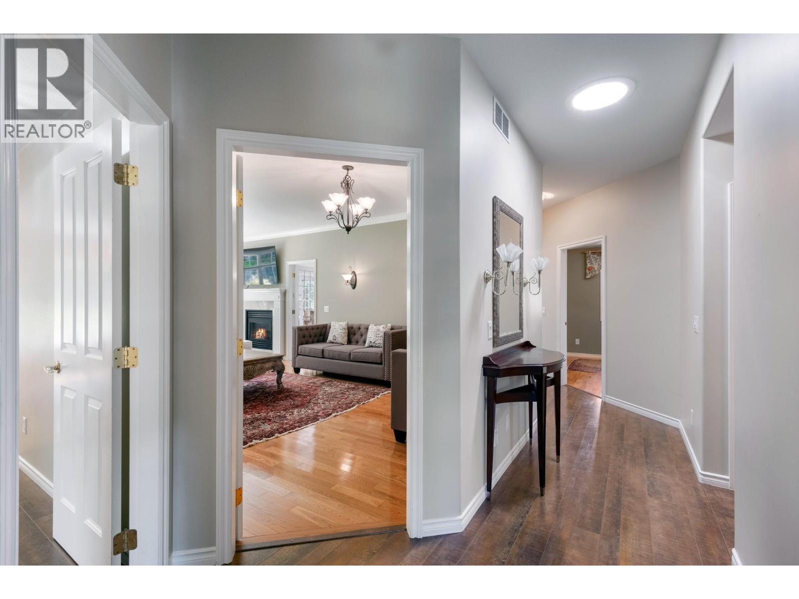 4170 Gallaghers Grove, Kelowna, British Columbia  V1W 3Z9 - Photo 4 - 10398268