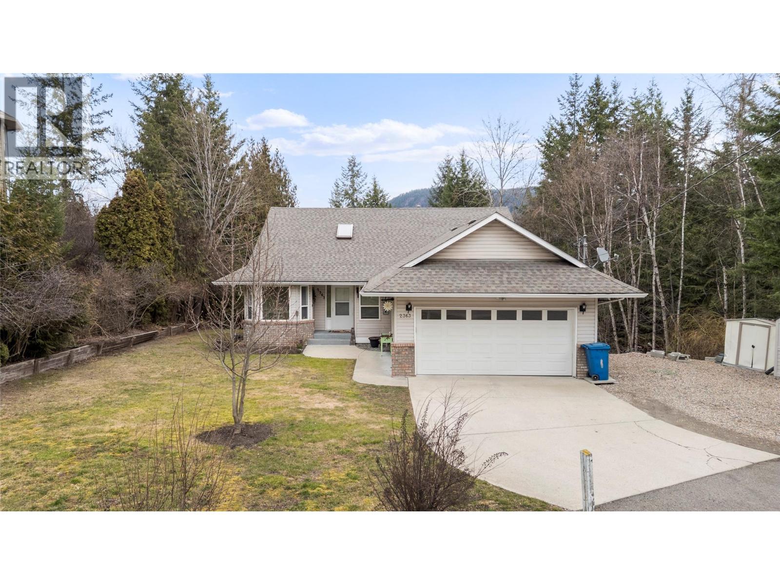 2363 Pleasant Dale Road, Blind Bay, British Columbia  V0E 1H1 - Photo 1 - 10398483