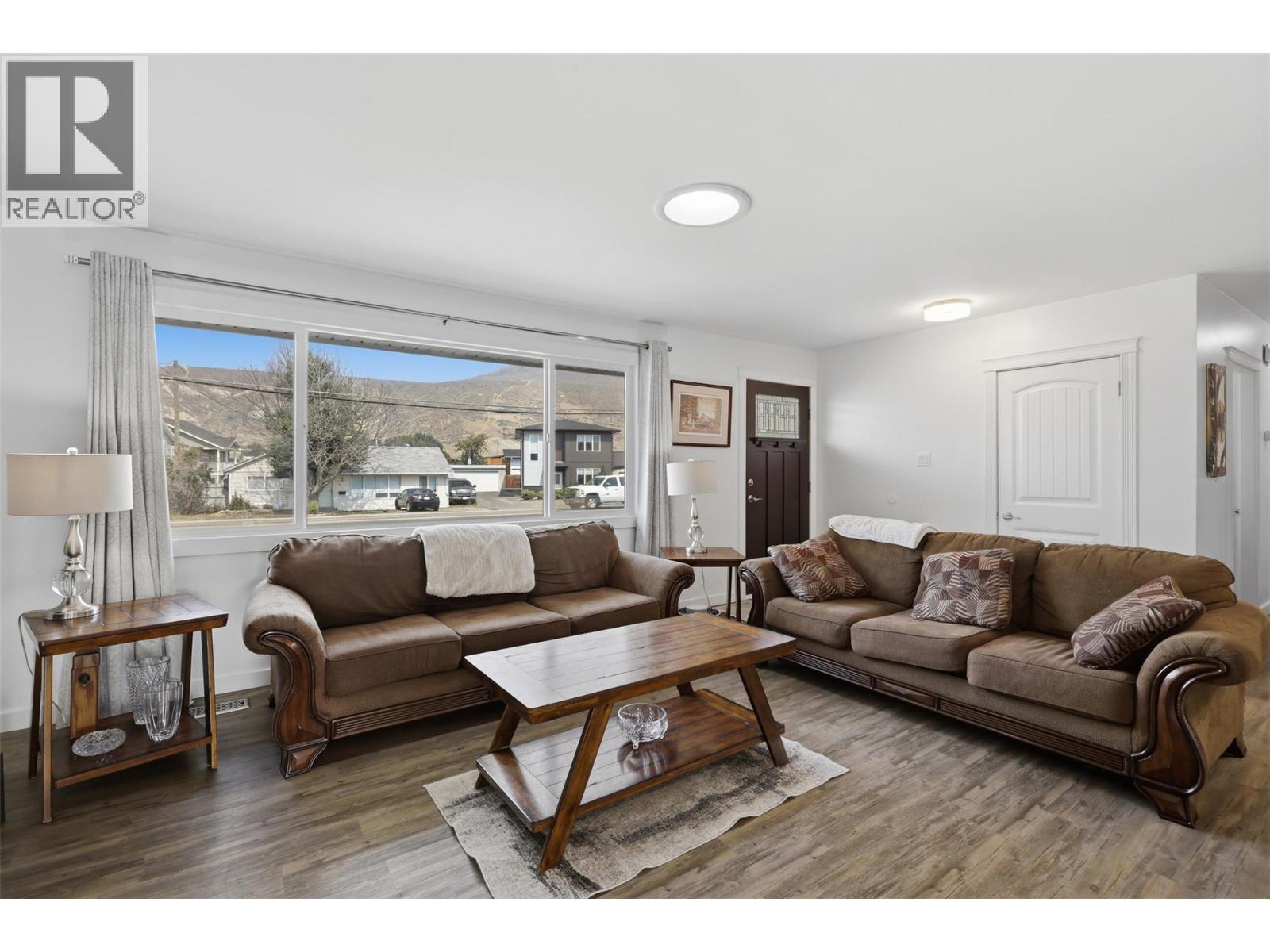 1827 Parkcrest Avenue, Kamloops, British Columbia  V2B 4W8 - Photo 11 - 10398475