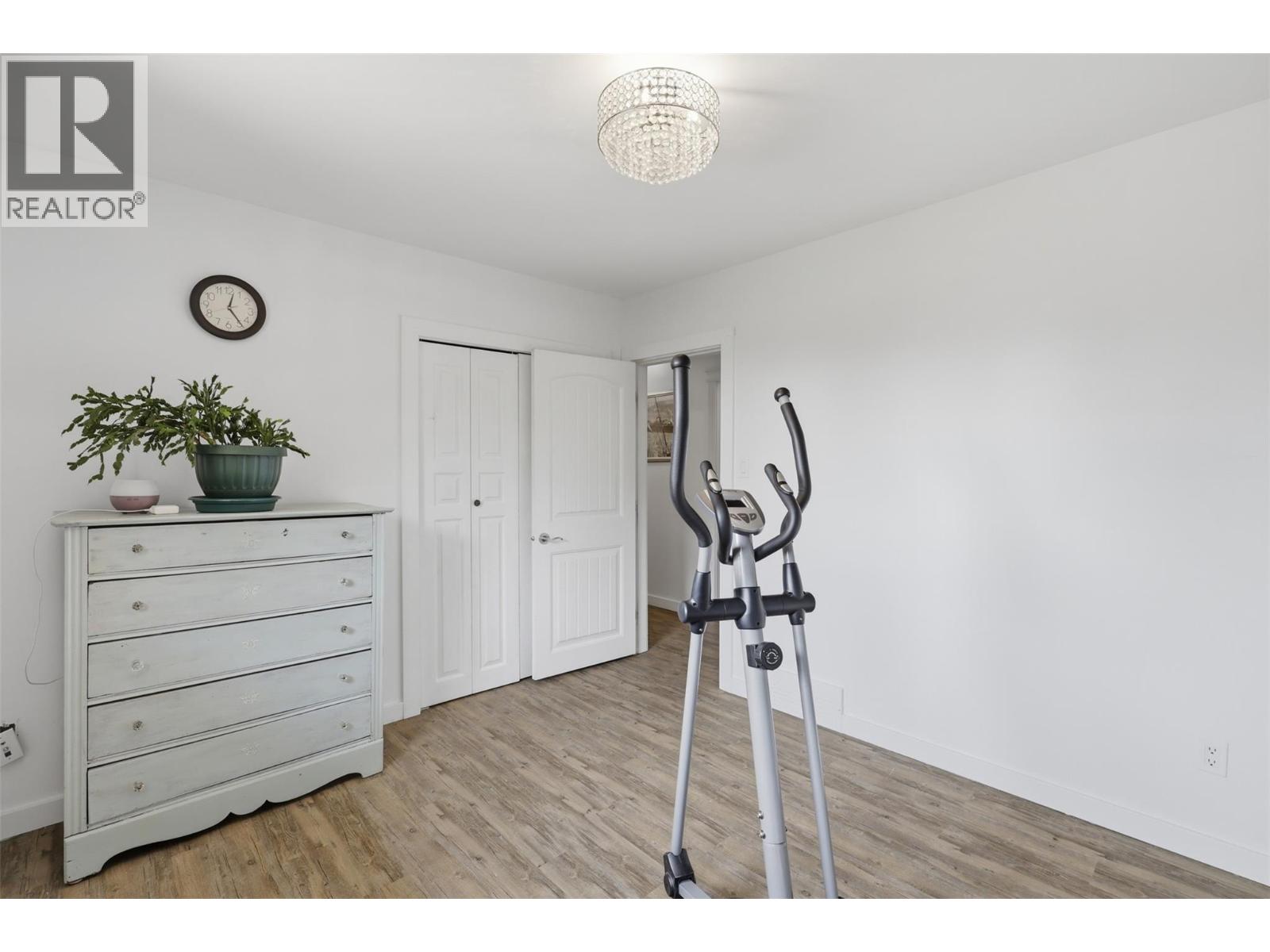 1827 Parkcrest Avenue, Kamloops, British Columbia  V2B 4W8 - Photo 36 - 10398475