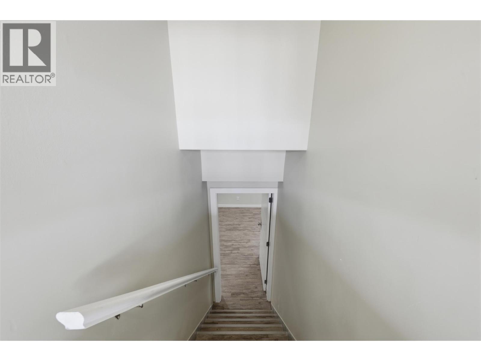 1827 Parkcrest Avenue, Kamloops, British Columbia  V2B 4W8 - Photo 40 - 10398475