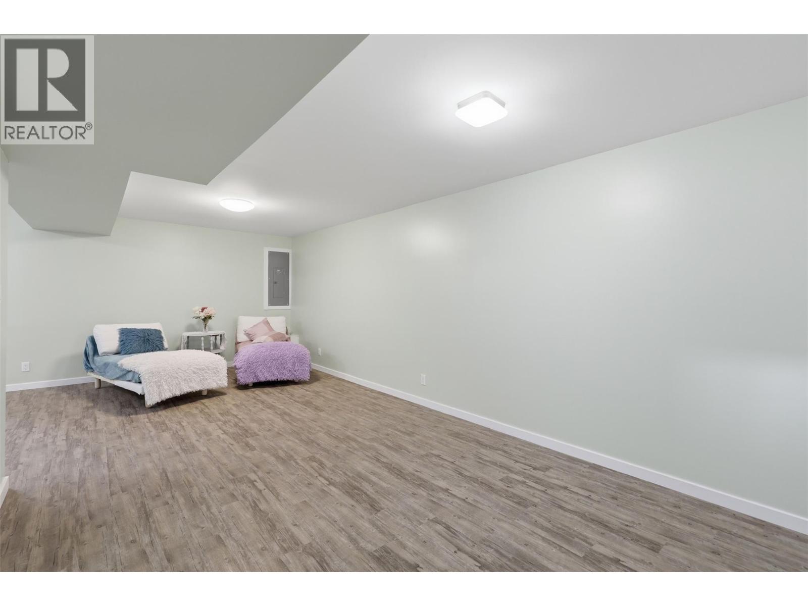 1827 Parkcrest Avenue, Kamloops, British Columbia  V2B 4W8 - Photo 41 - 10398475
