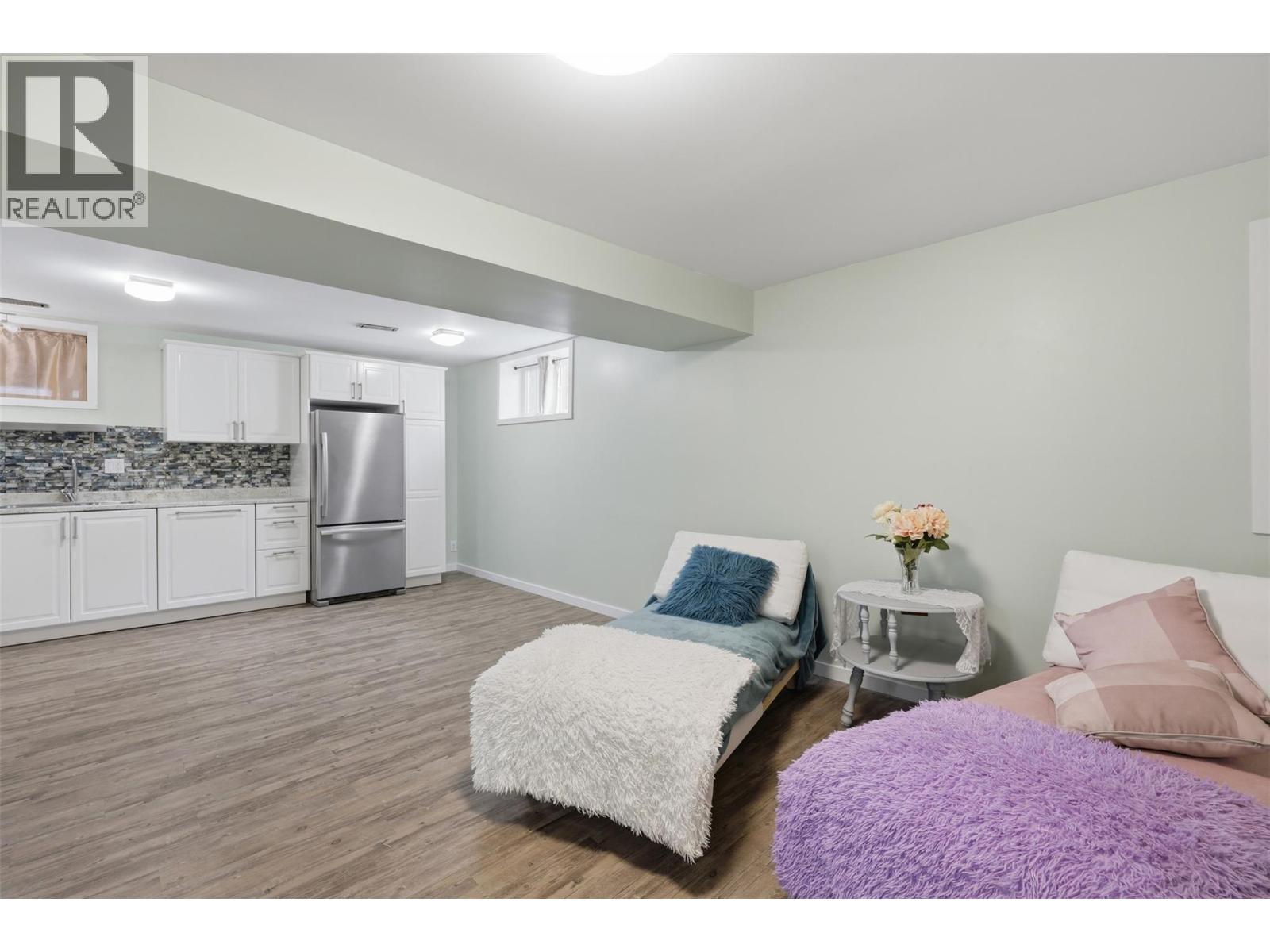 1827 Parkcrest Avenue, Kamloops, British Columbia  V2B 4W8 - Photo 42 - 10398475