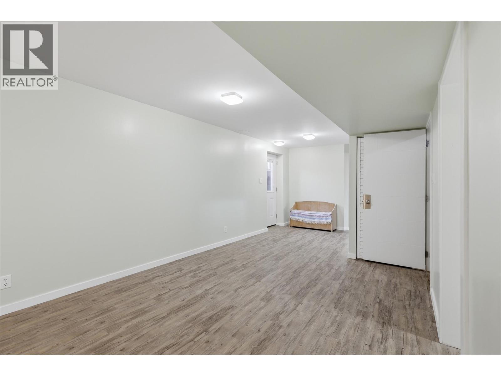 1827 Parkcrest Avenue, Kamloops, British Columbia  V2B 4W8 - Photo 47 - 10398475