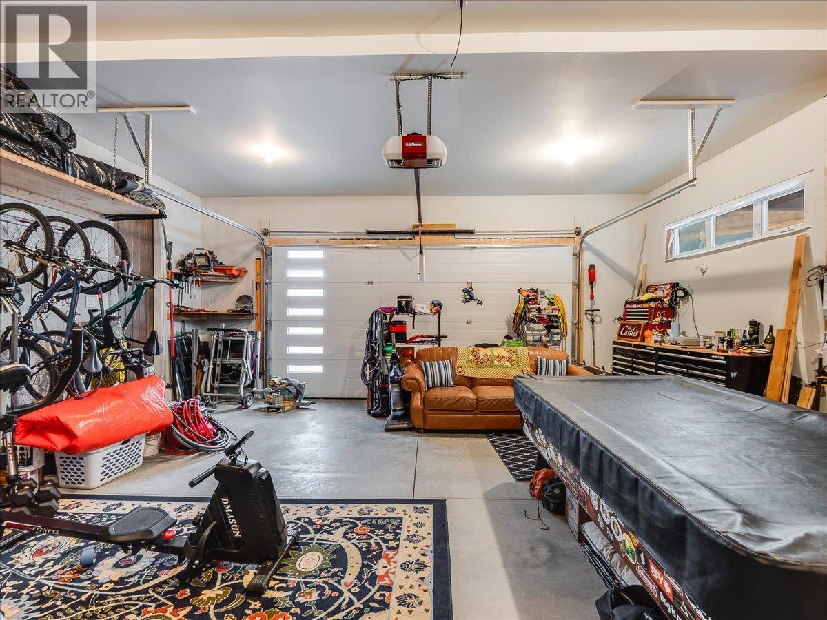 941 Redstone Drive, Rossland, British Columbia  V0G 1Y0 - Photo 44 - 10398000