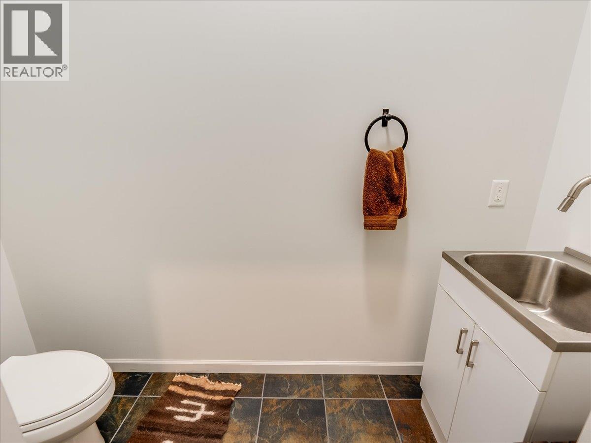 941 Redstone Drive, Rossland, British Columbia  V0G 1Y0 - Photo 46 - 10398000