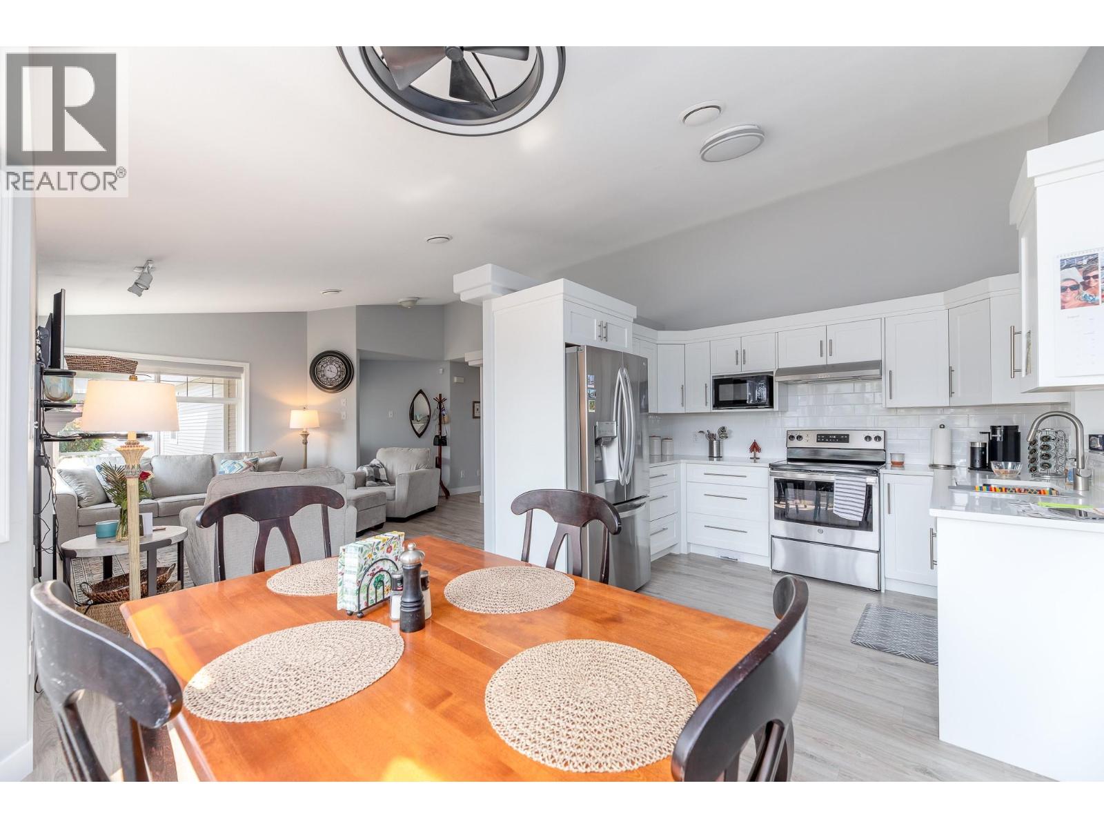 3689 Morningside Drive, West Kelowna, British Columbia  V4T 2T8 - Photo 14 - 10398491