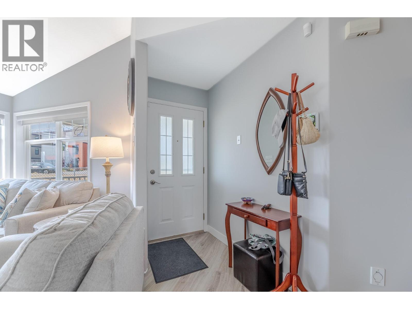 3689 Morningside Drive, West Kelowna, British Columbia  V4T 2T8 - Photo 3 - 10398491