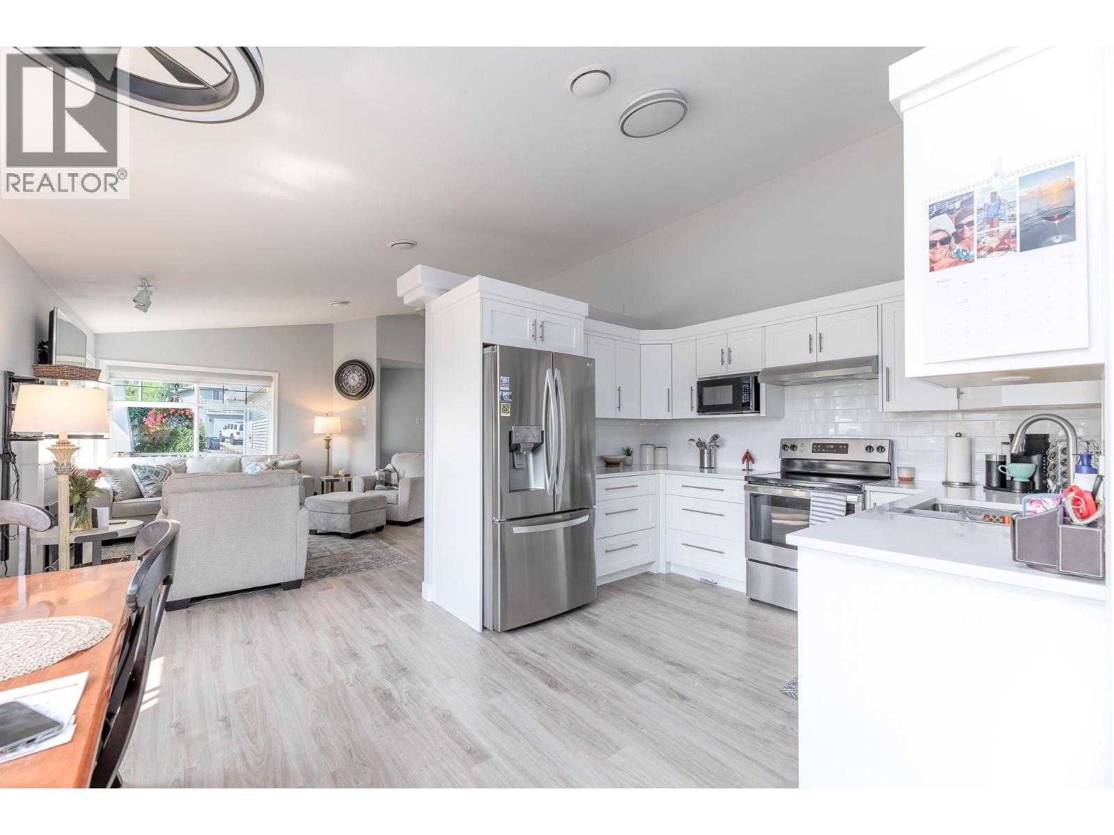 3689 Morningside Drive, West Kelowna, British Columbia  V4T 2T8 - Photo 9 - 10398491