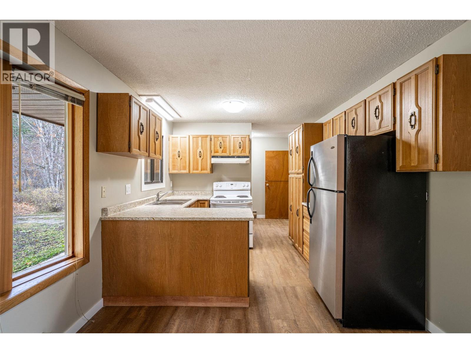 4358 Chamberlaine Road, Spallumcheen, British Columbia  V4Y 0M1 - Photo 17 - 10398457