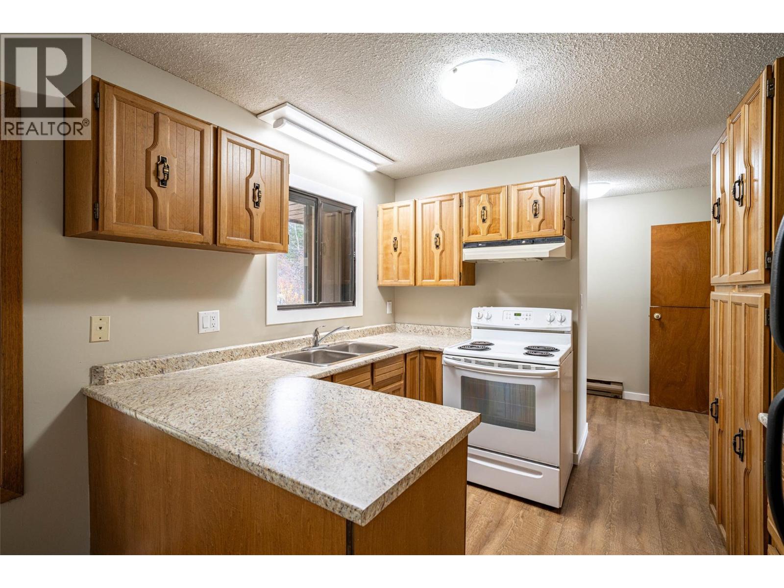 4358 Chamberlaine Road, Spallumcheen, British Columbia  V4Y 0M1 - Photo 18 - 10398457