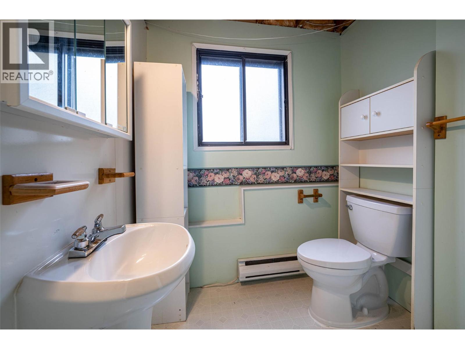 4358 Chamberlaine Road, Spallumcheen, British Columbia  V4Y 0M1 - Photo 35 - 10398457