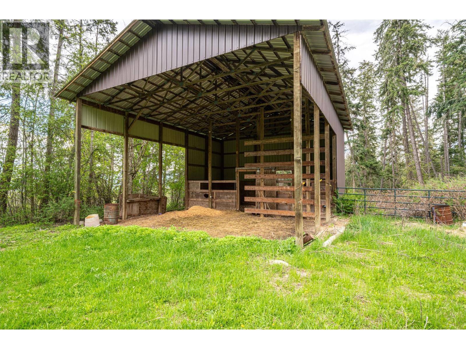 4358 Chamberlaine Road, Spallumcheen, British Columbia  V4Y 0M1 - Photo 60 - 10398457