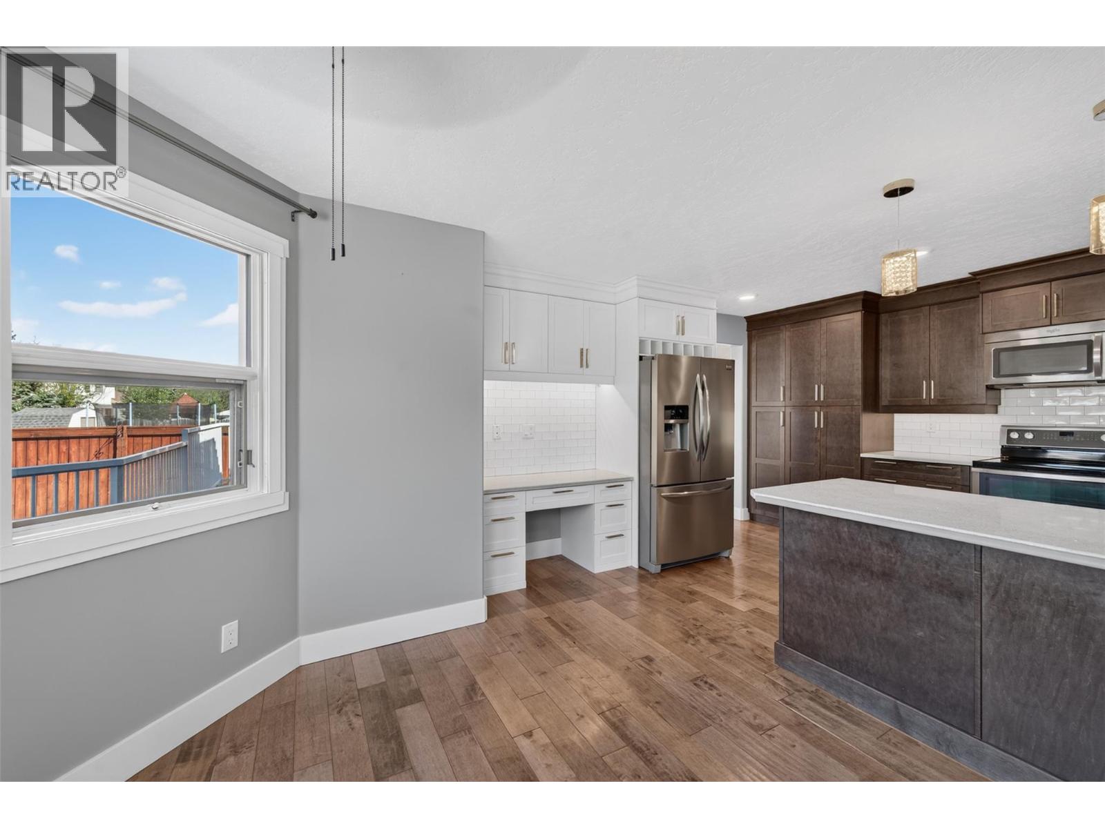 10717 Cottonwood Crescent, Dawson Creek, British Columbia  V1G 4E4 - Photo 6 - 10398498