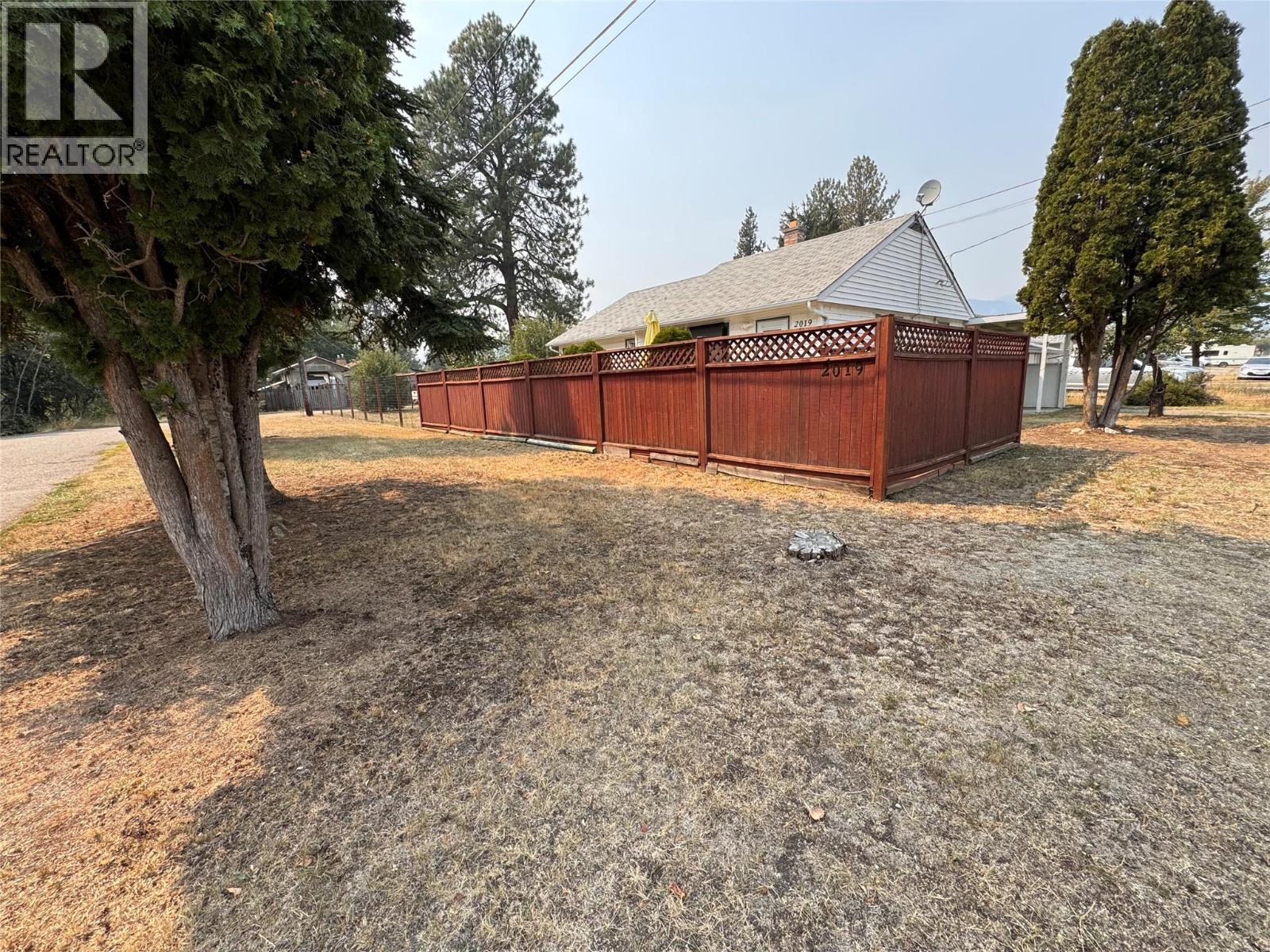 2019 66th Avenue, Grand Forks, British Columbia  V0H 1H0 - Photo 11 - 10398354