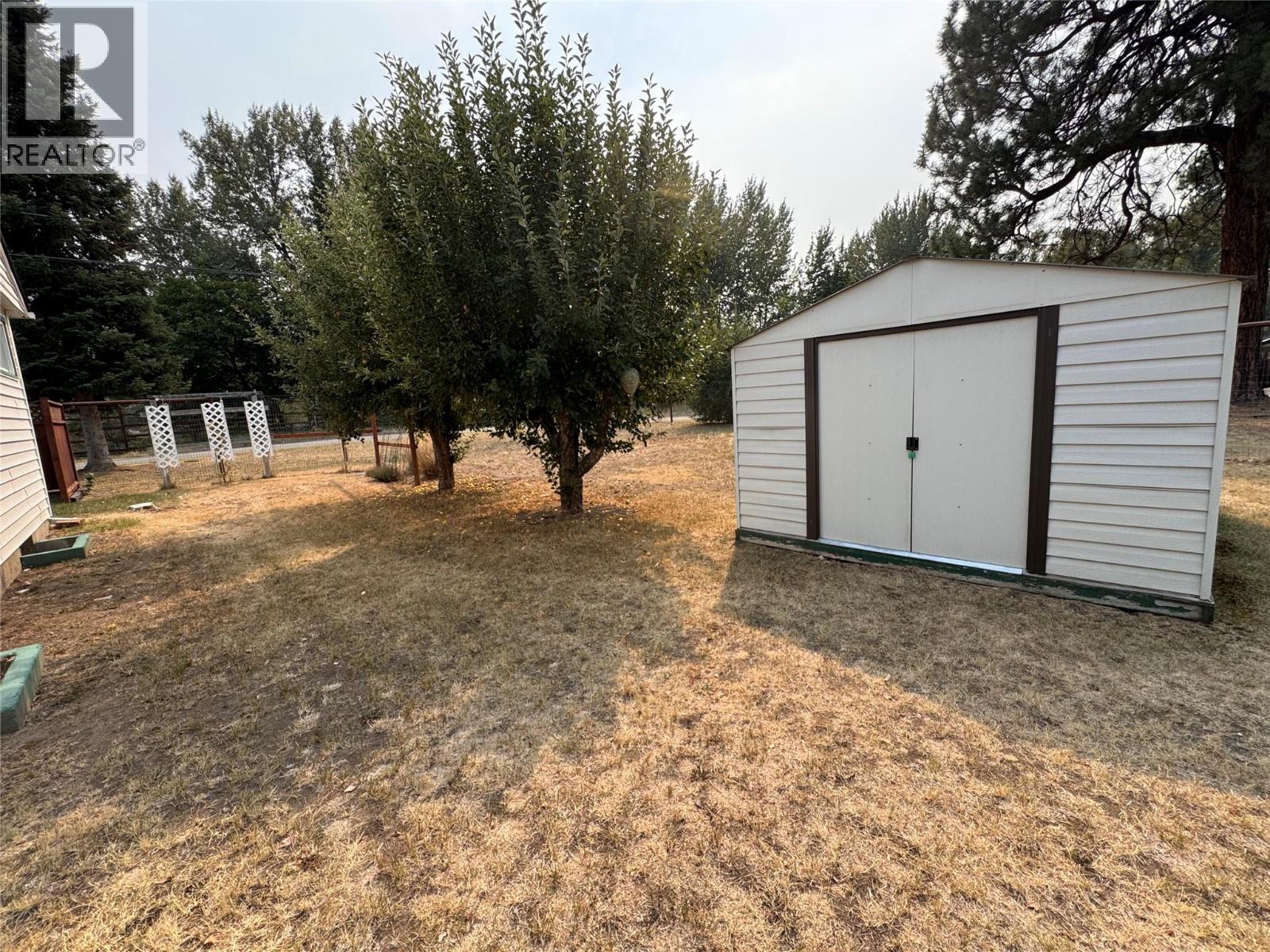 2019 66th Avenue, Grand Forks, British Columbia  V0H 1H0 - Photo 4 - 10398354