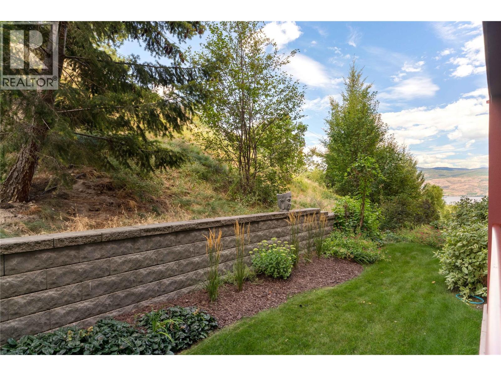 3229 Skyview Lane Unit# 208, West Kelowna, British Columbia  V4T 3J3 - Photo 16 - 10398058