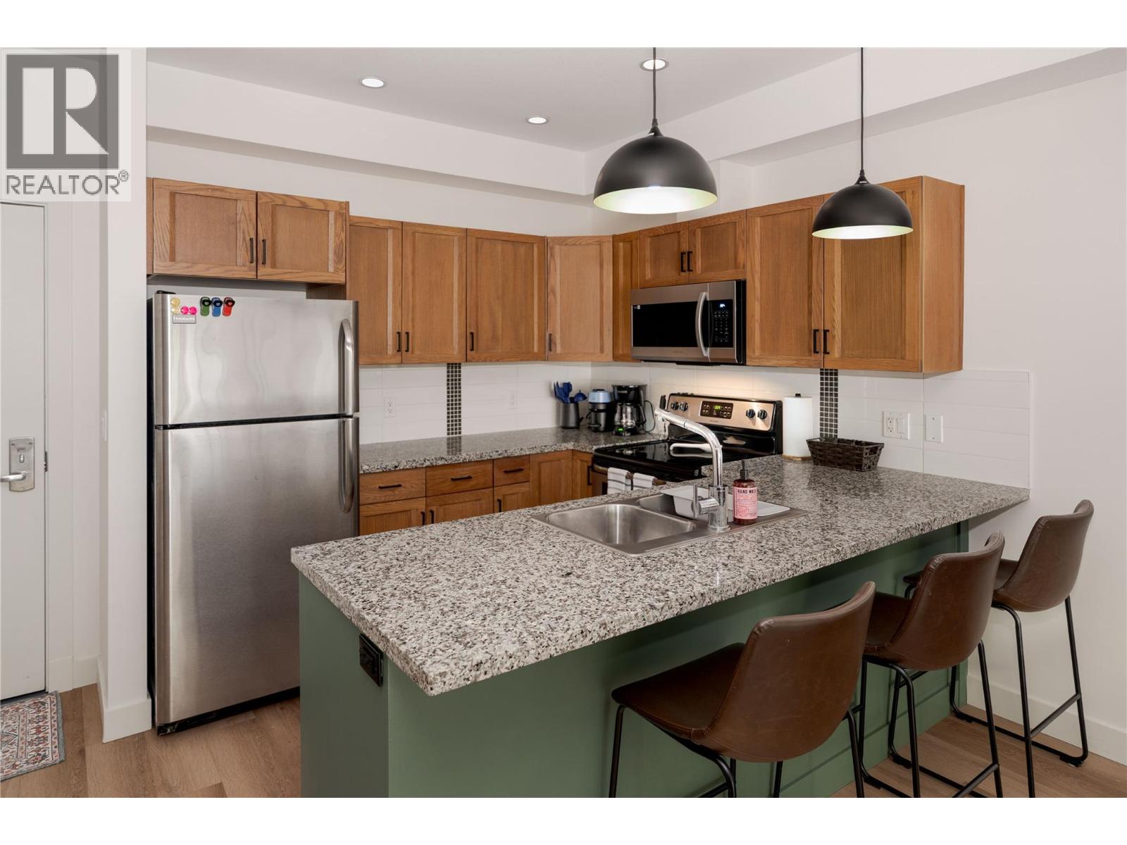 3229 Skyview Lane Unit# 208, West Kelowna, British Columbia  V4T 3J3 - Photo 4 - 10398058